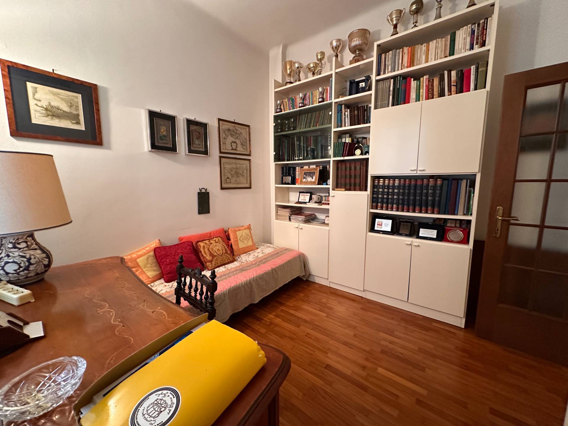 Appartamento arredato in affitto in via francesco pozzo, Genova