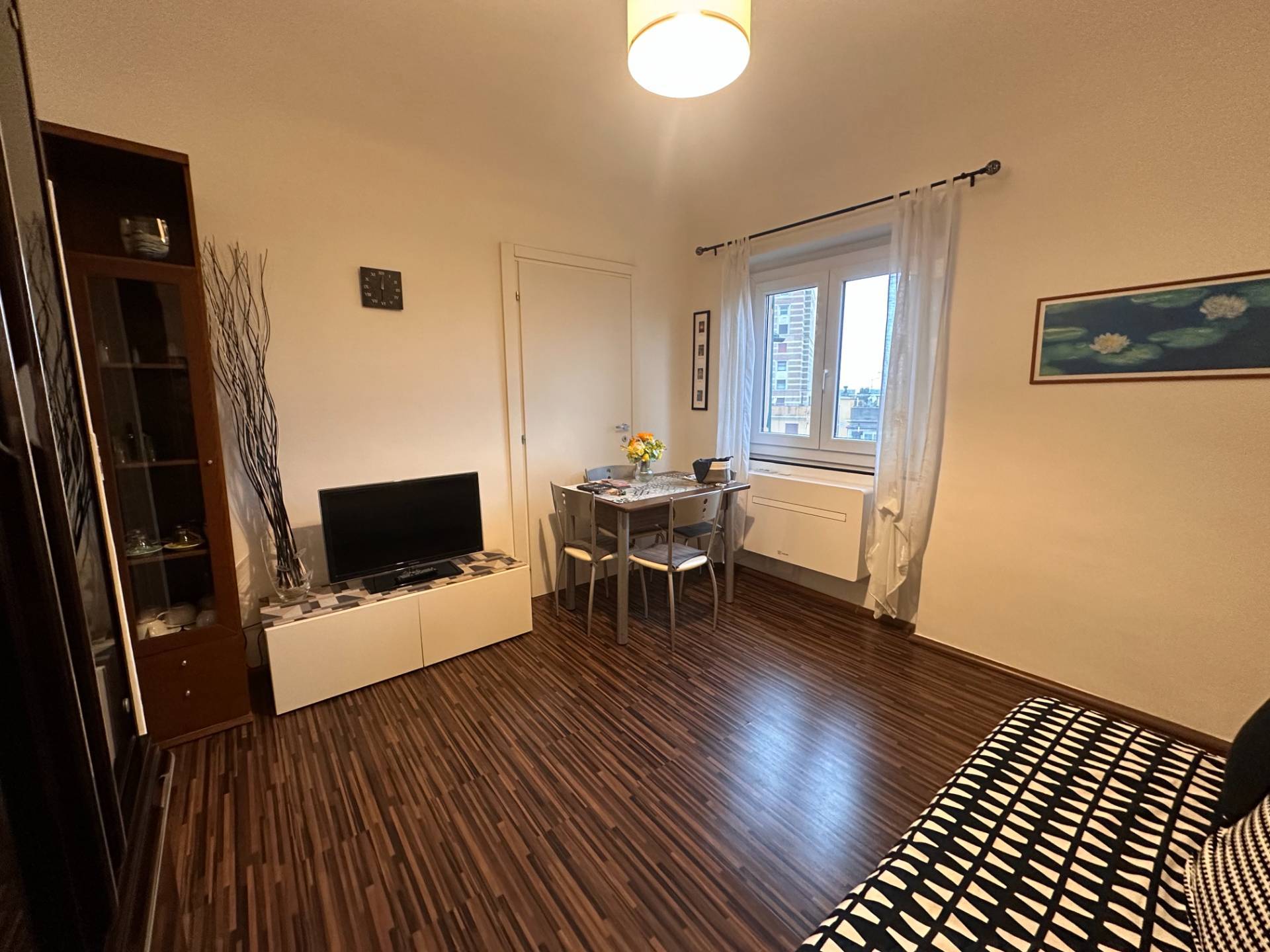 Trilocale arredato in affitto in salita san leonardo, Genova