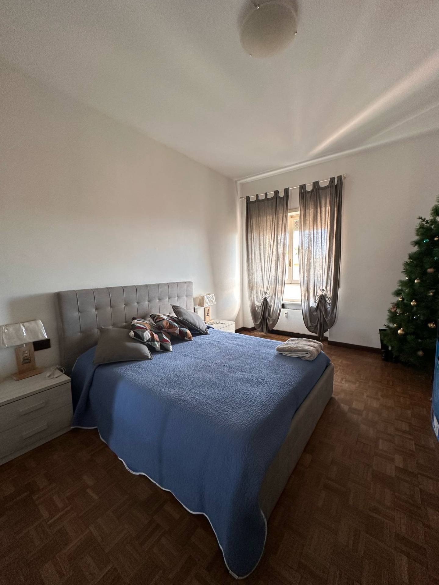 Appartamento con terrazzo in via piaggio, Genova