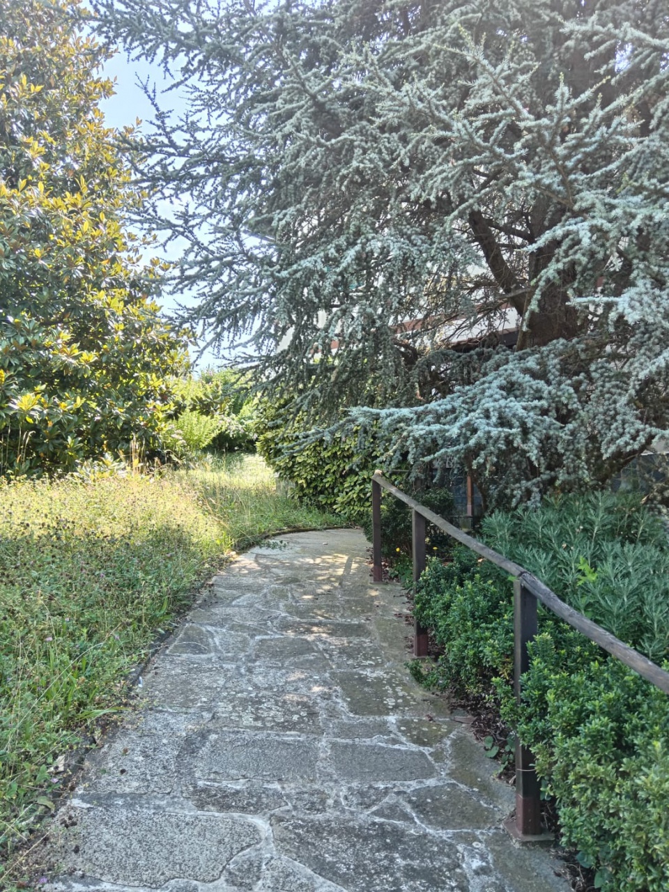 Villa con giardino a Stella