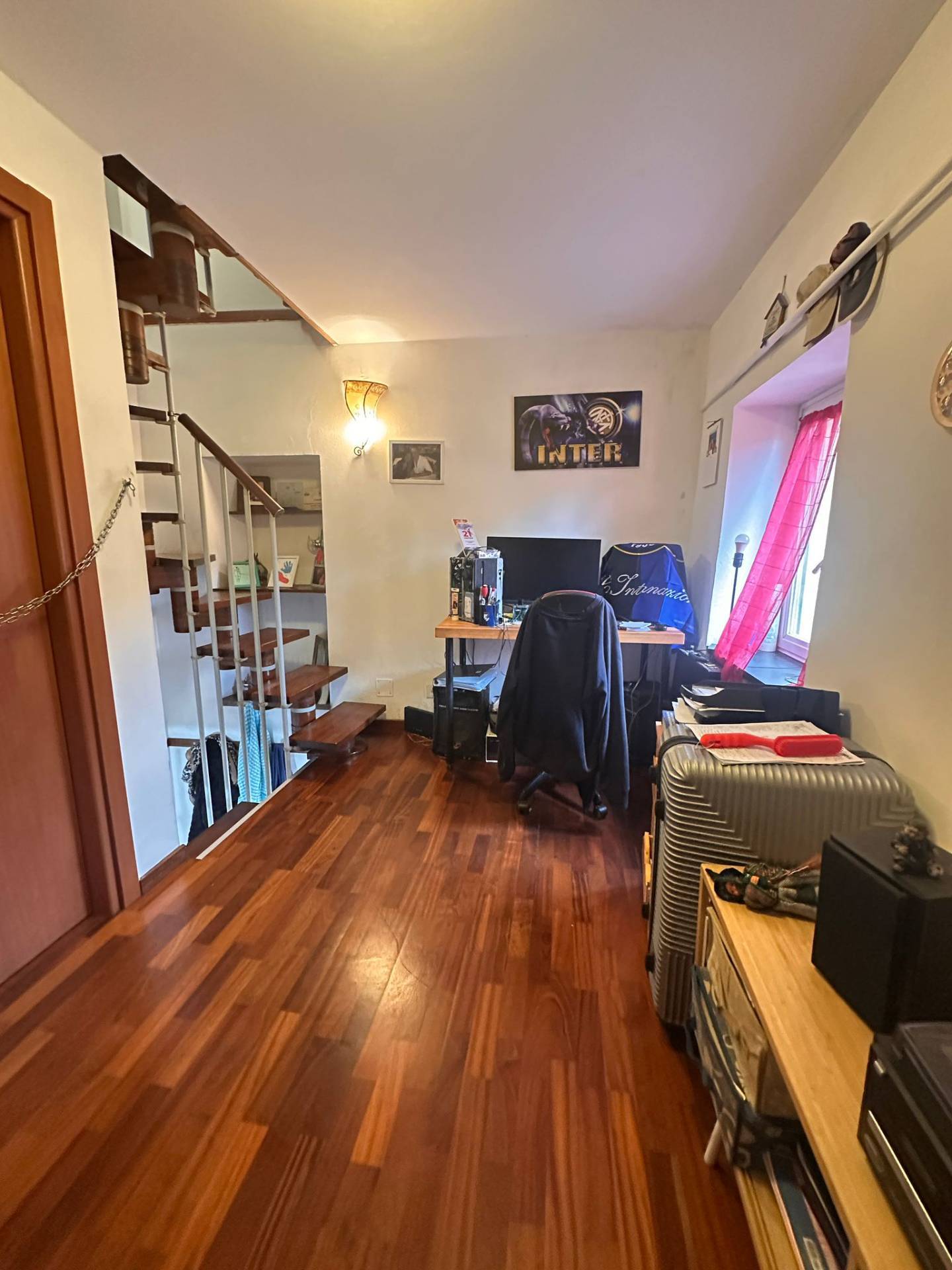 Casa indipendente con giardino in via francesco mignone, Genova