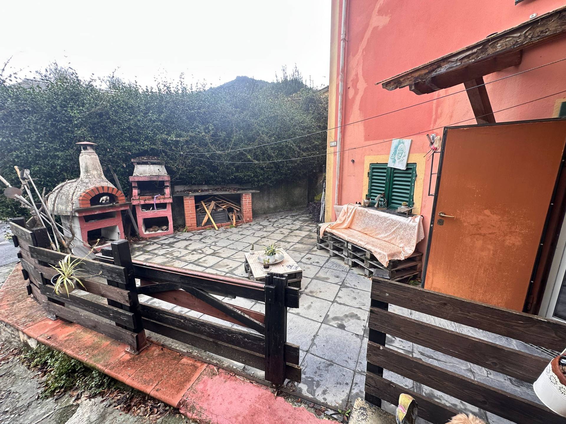 Casa indipendente con giardino in via francesco mignone, Genova