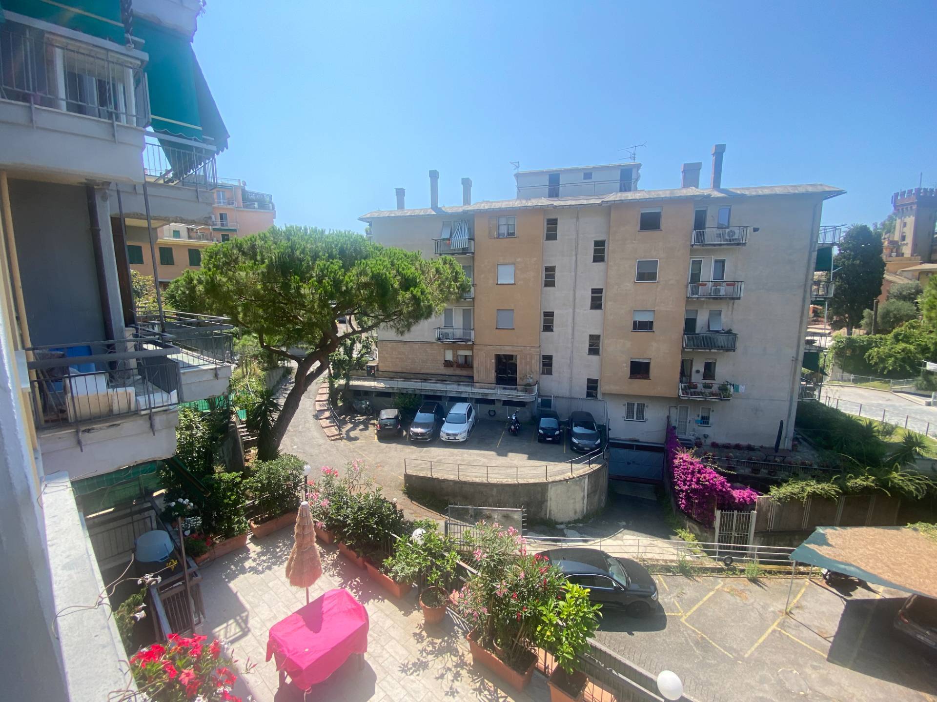 Appartamento da ristrutturare in via majorana, Genova