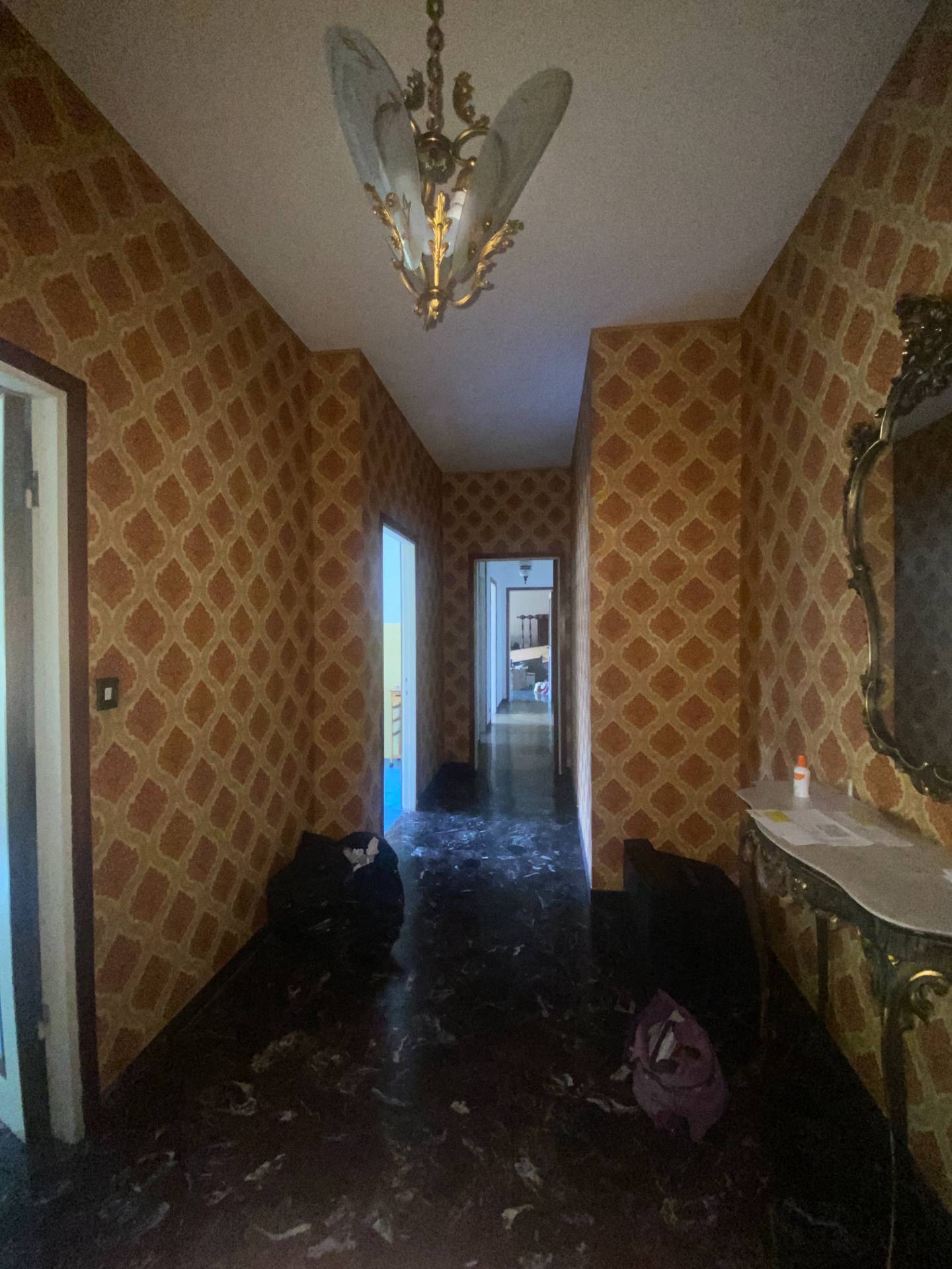 Appartamento da ristrutturare in via majorana, Genova