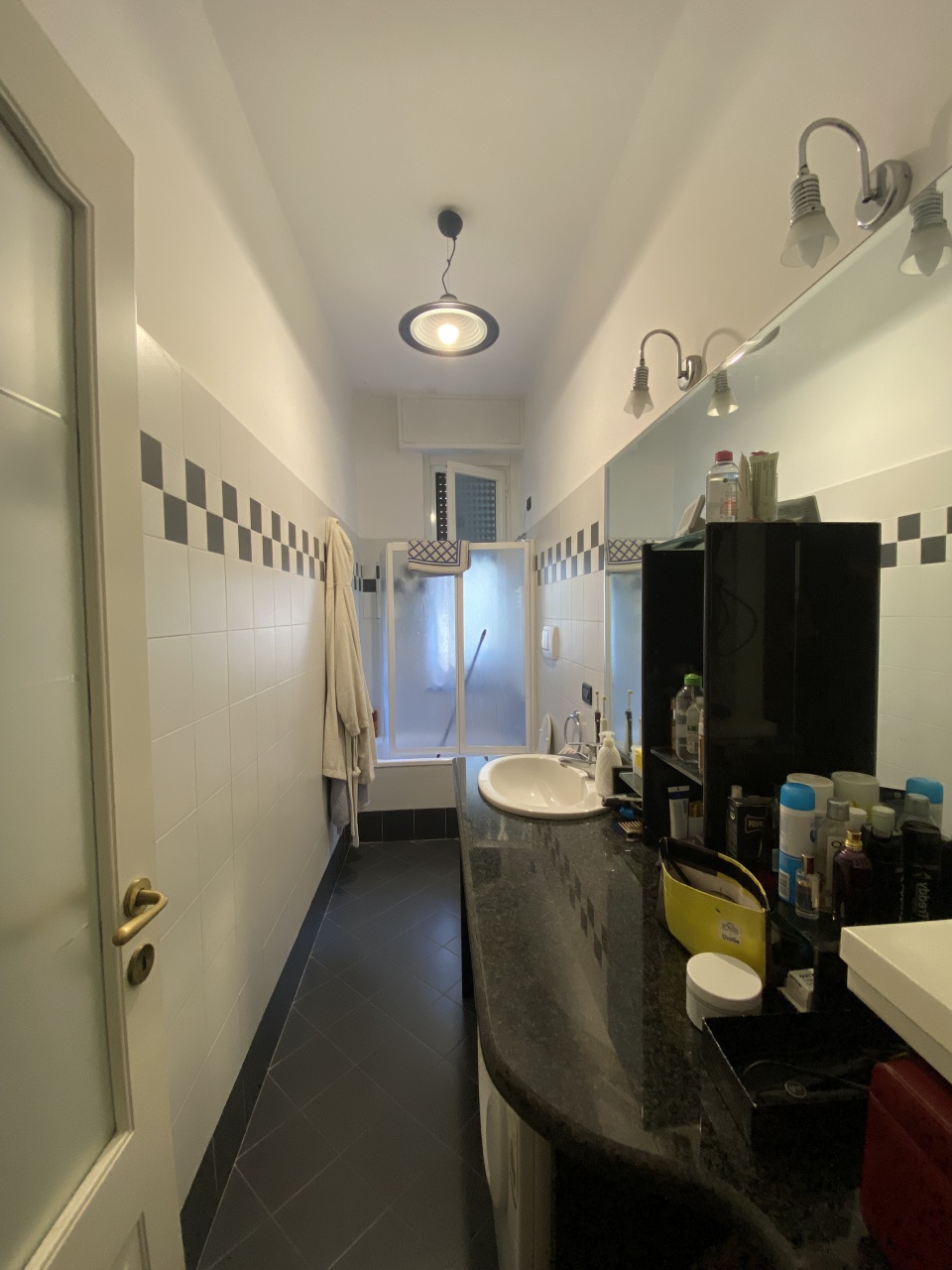 Bilocale in vendita in via ravasco, Genova