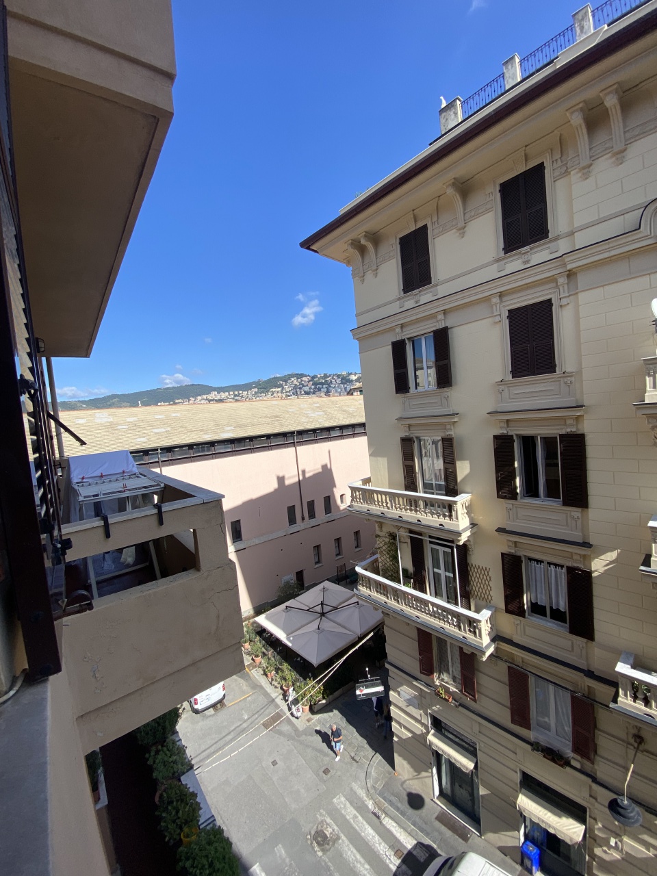 Bilocale in vendita in via ravasco, Genova