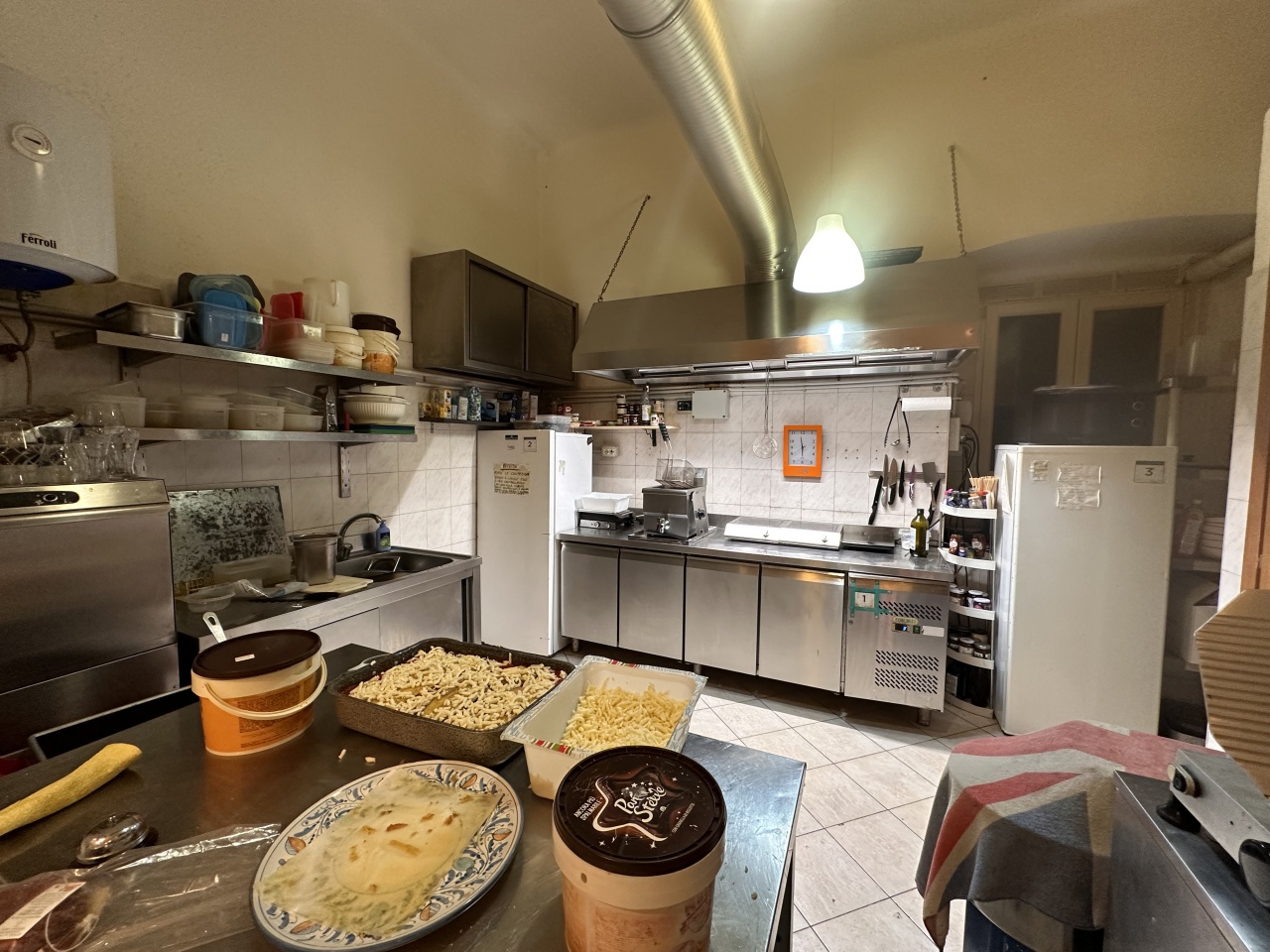 Attivit commerciale in vendita a Genova