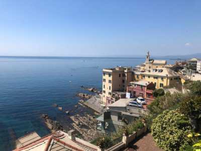 Appartamento con giardino in via capo santa chiara, Genova