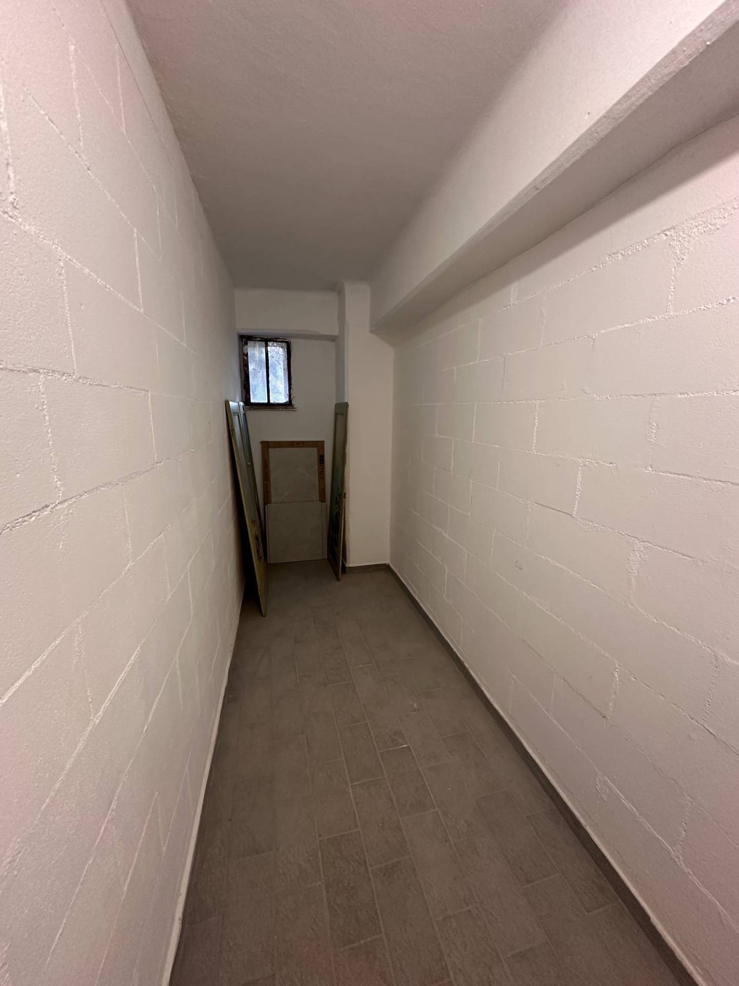 Trilocale ristrutturato in via martiri di cefalonia, Genova