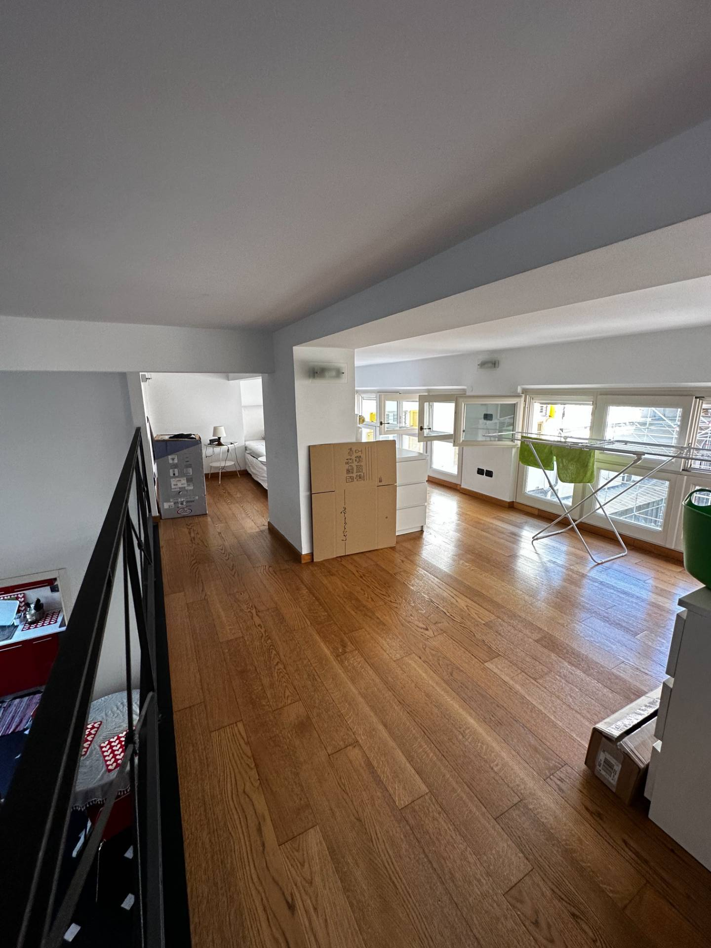 Trilocale arredato in affitto in via garibaldi, Genova