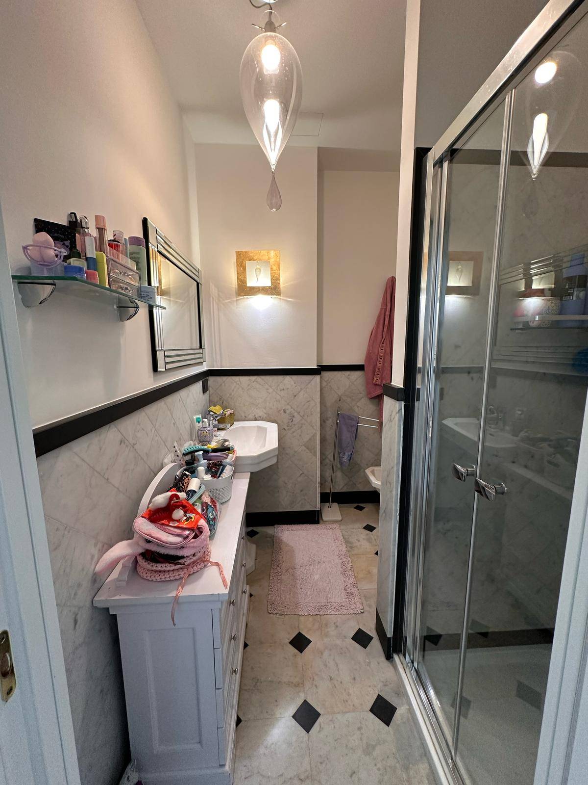 Appartamento con giardino in via gorgona, Genova