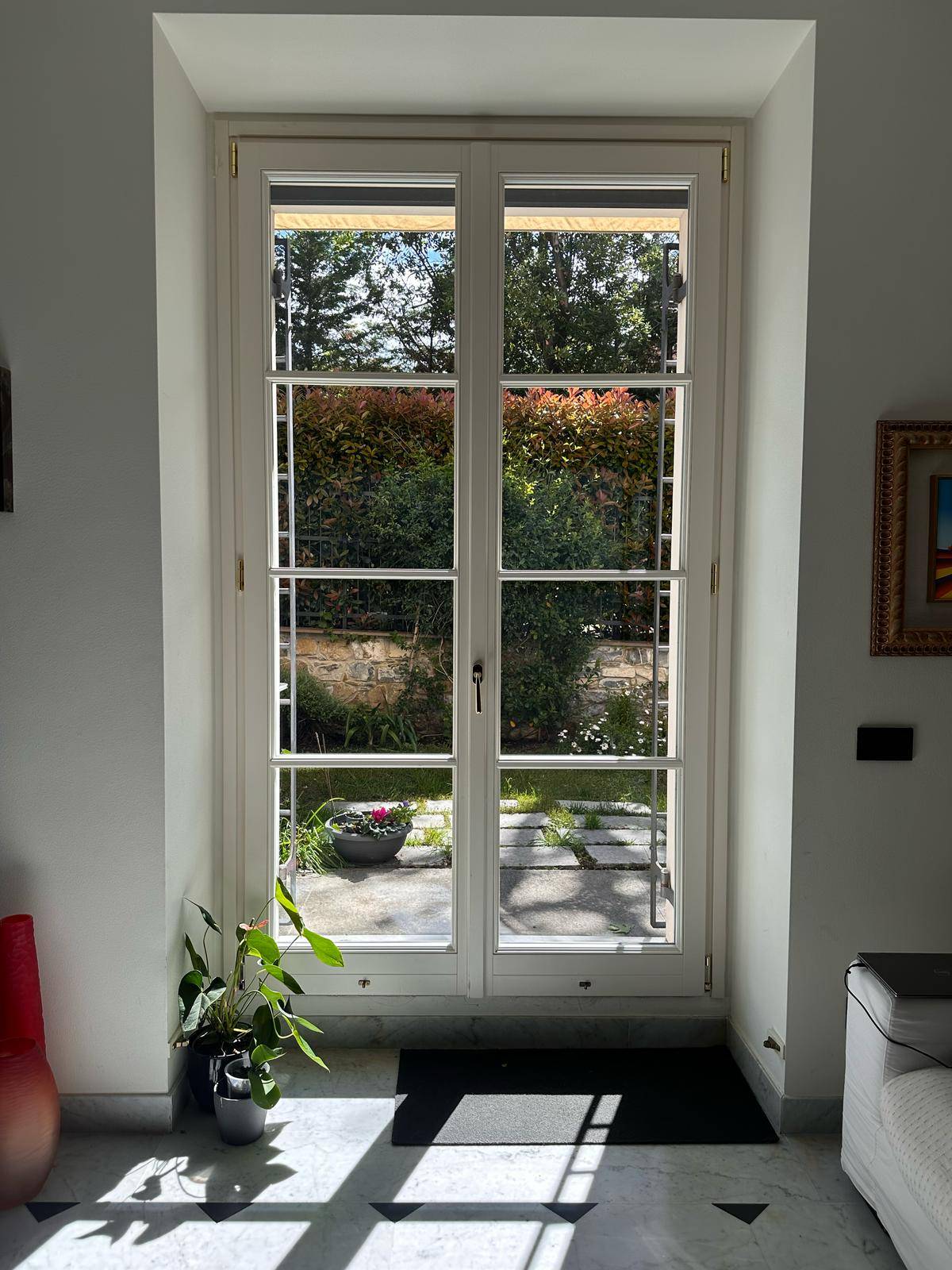 Appartamento con giardino in via gorgona, Genova