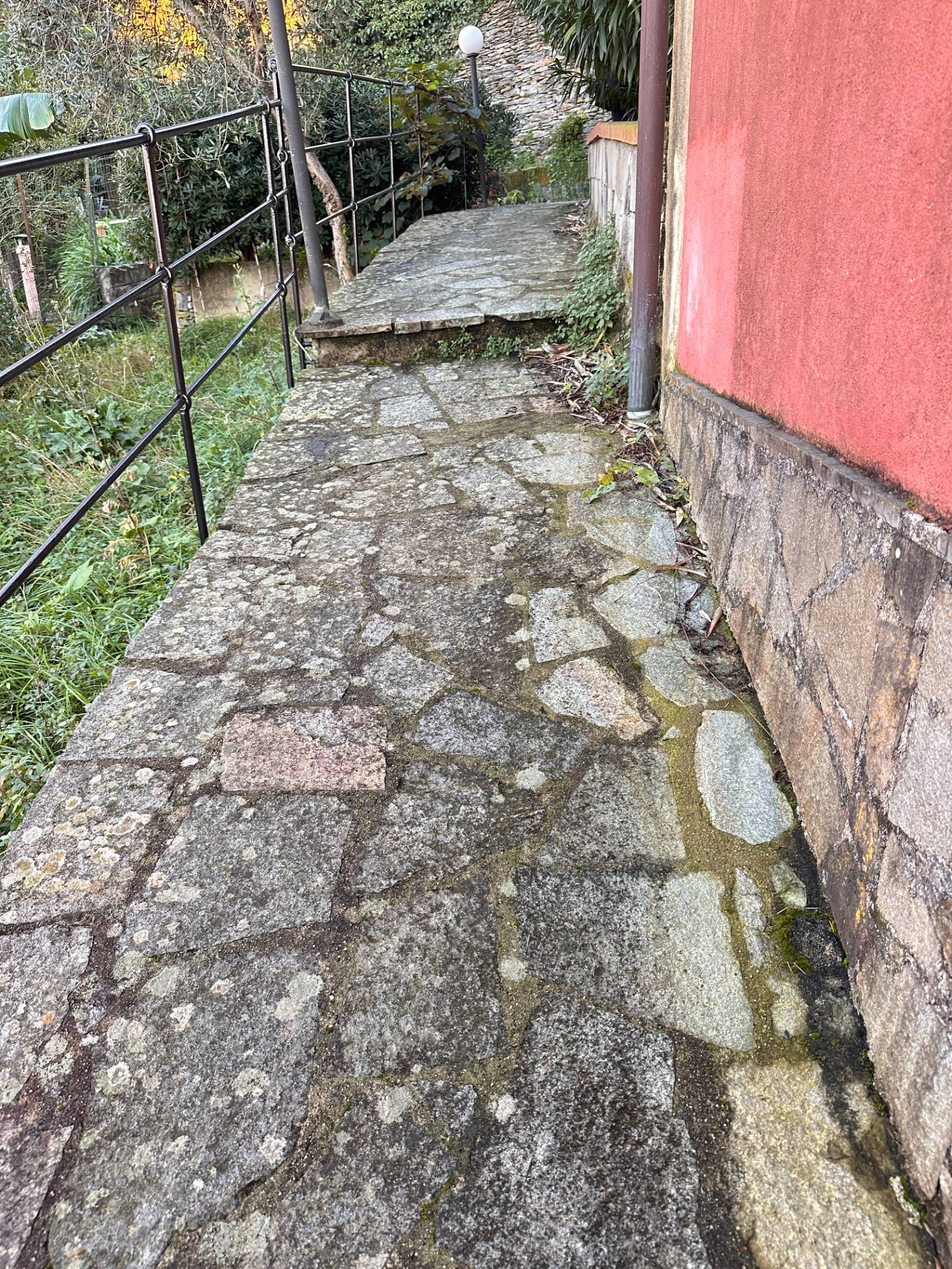 Villa con giardino a Lavagna