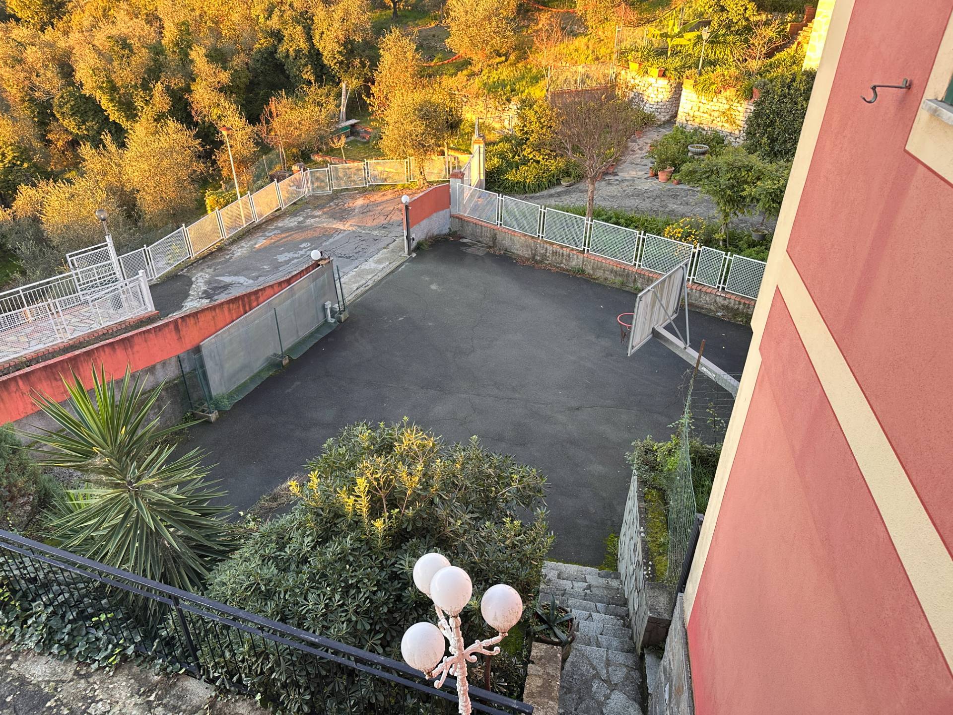 Villa con giardino a Lavagna