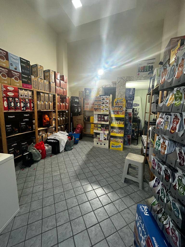 Attivit commerciale in vendita a Napoli
