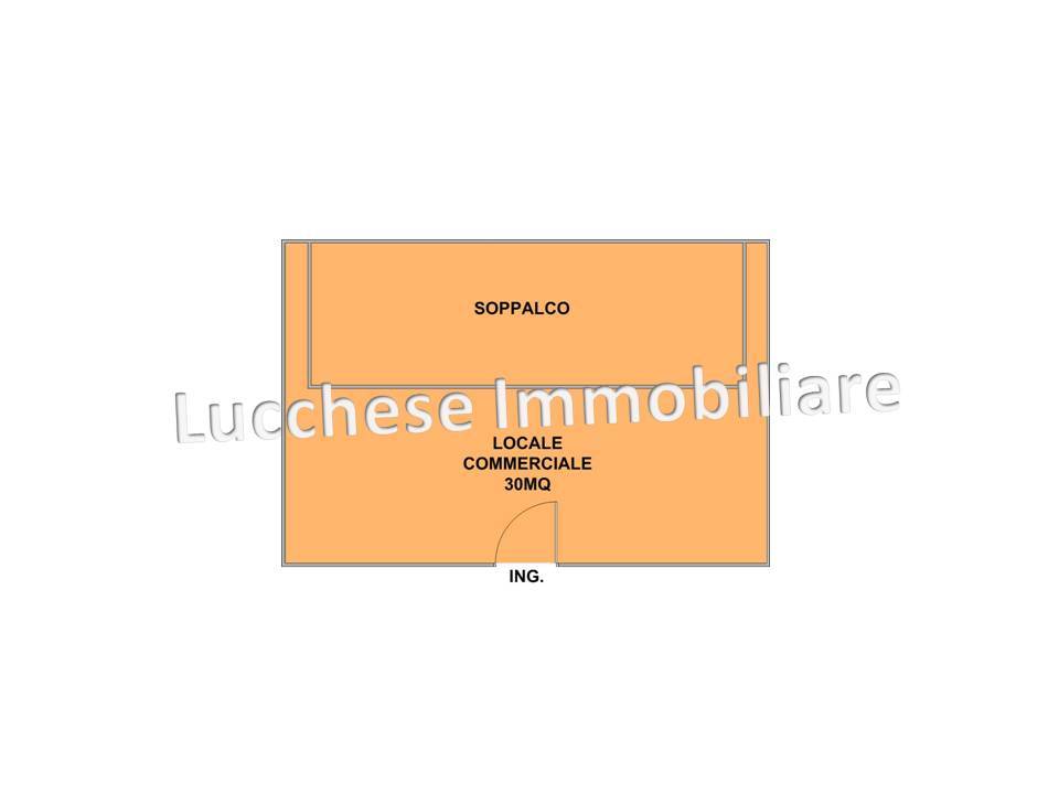 Locale commerciale in vendita a Napoli