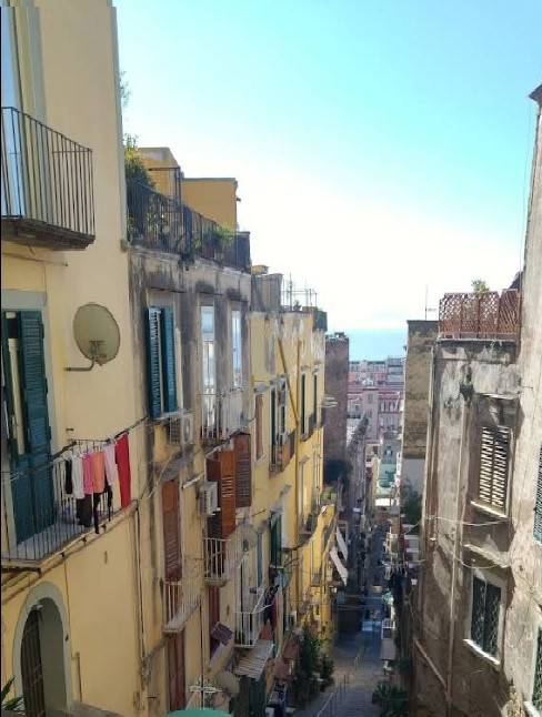 Appartamento in affitto a Napoli