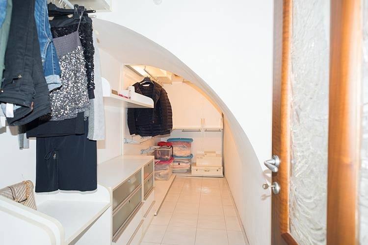 Appartamento in vendita a Napoli, Chiaia