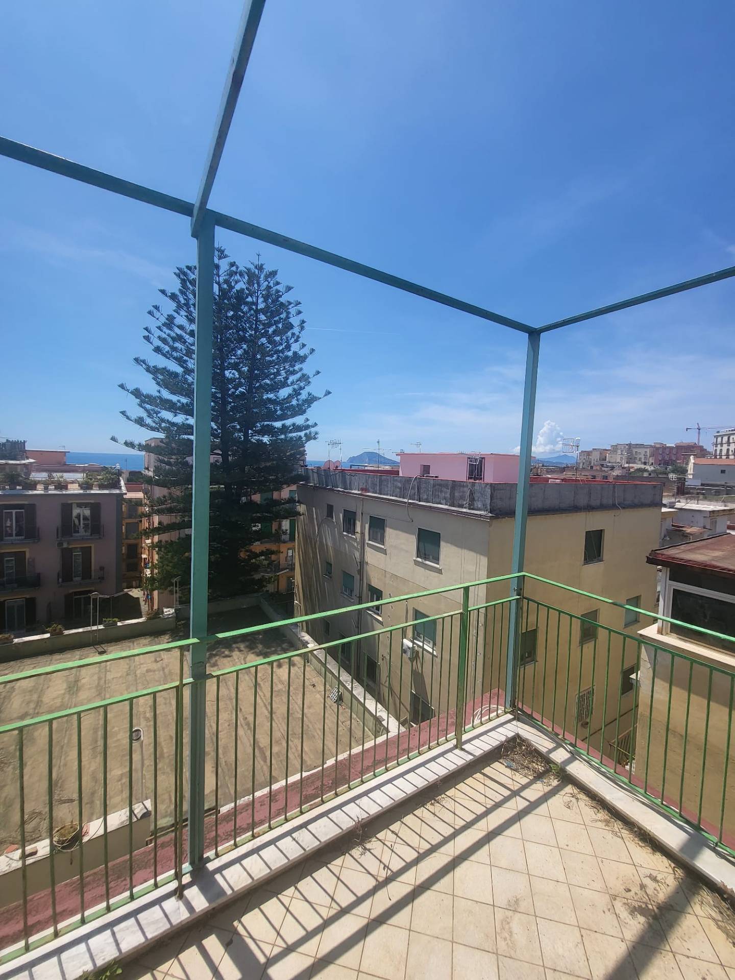 Appartamento in vendita a Pozzuoli