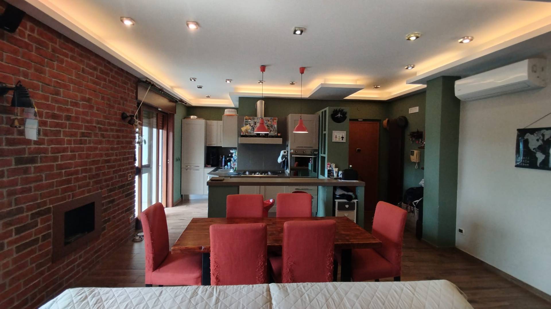 Appartamento in vendita a Napoli