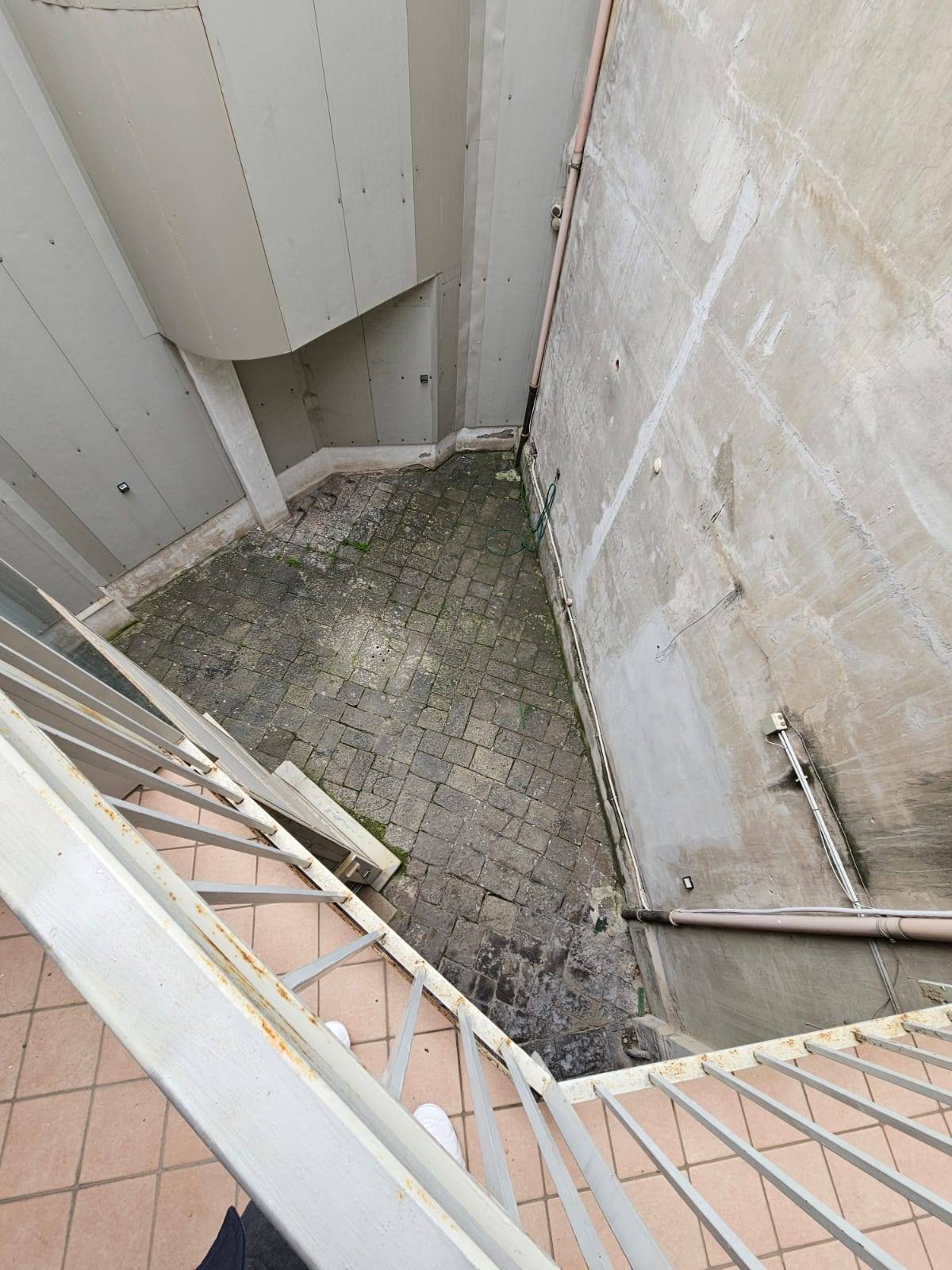 Appartamento in affitto a Napoli