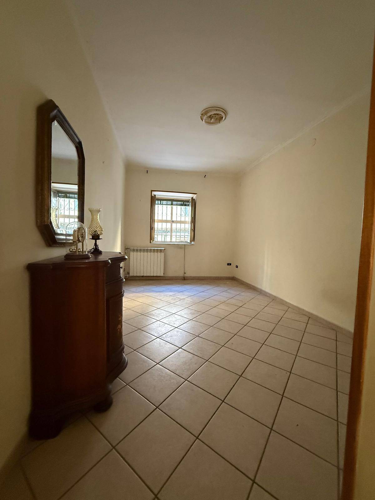 Appartamento in vendita a Napoli, Soccavo