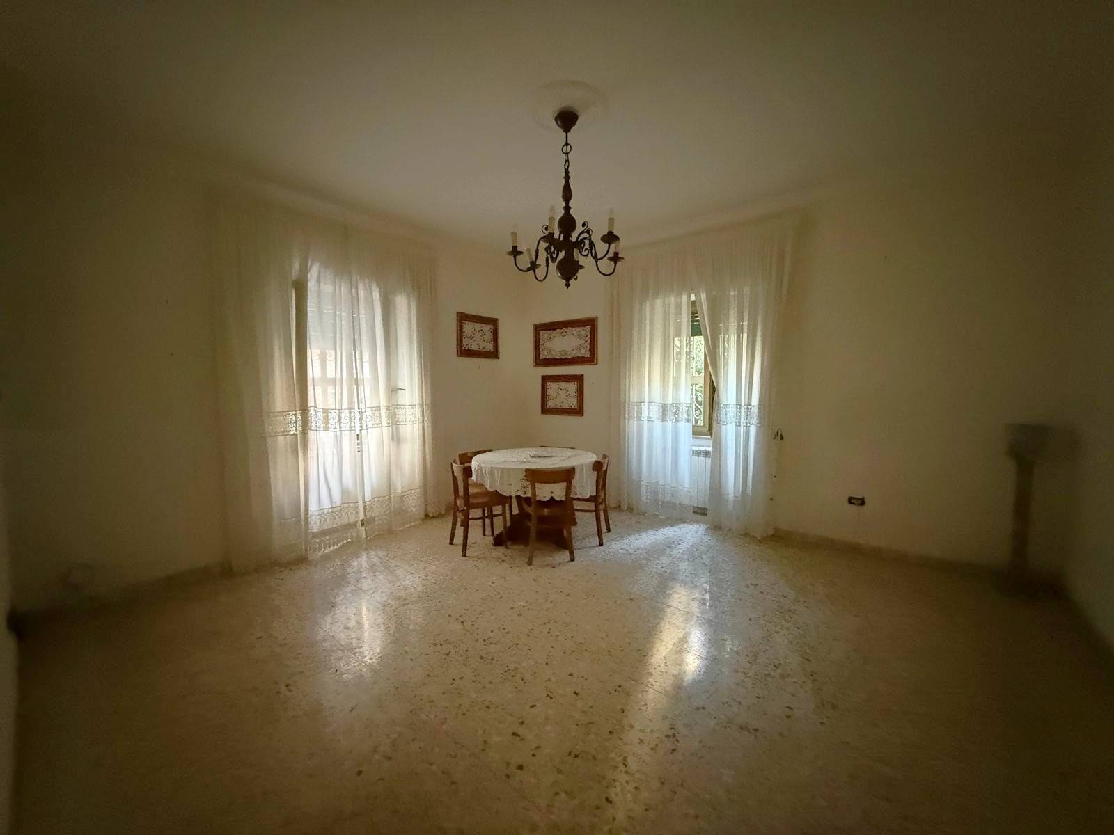 Appartamento in vendita a Napoli, Soccavo