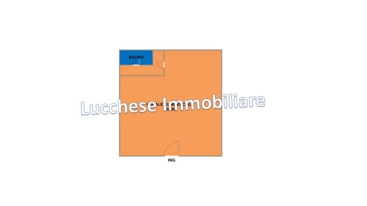 Locale commerciale in affitto a Napoli