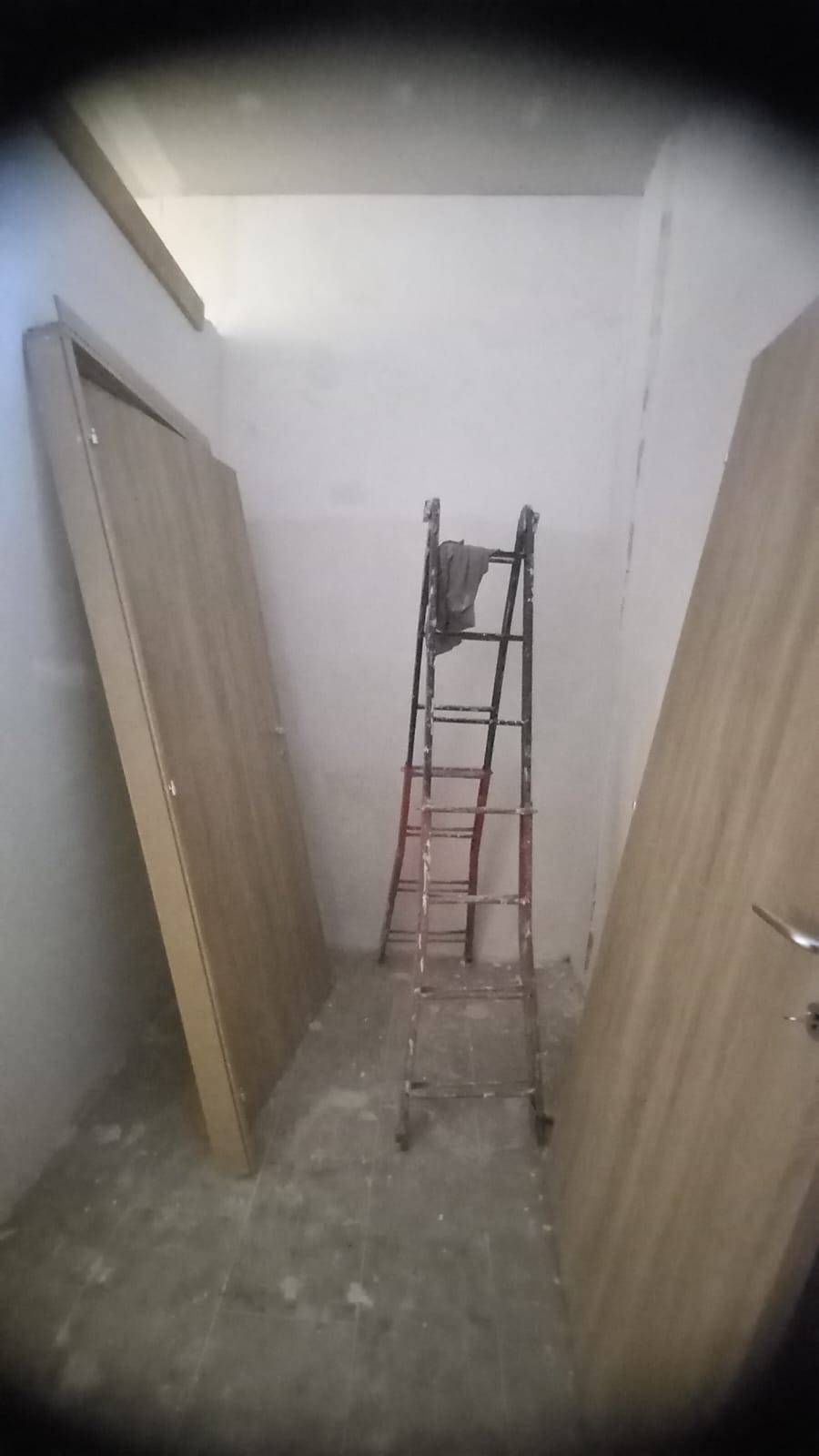 Locale commerciale in vendita a Napoli