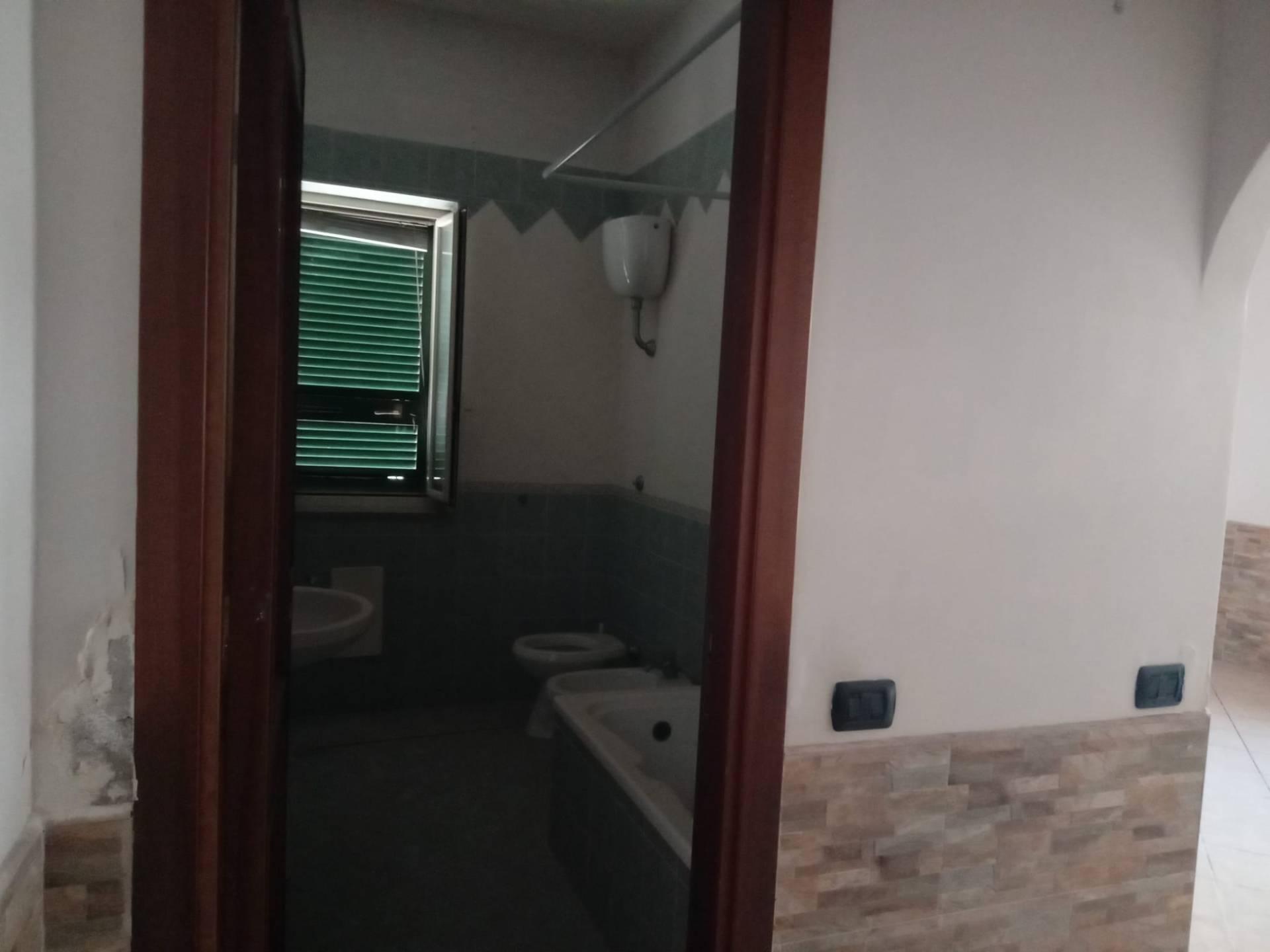 Deposito in affitto a Quarto