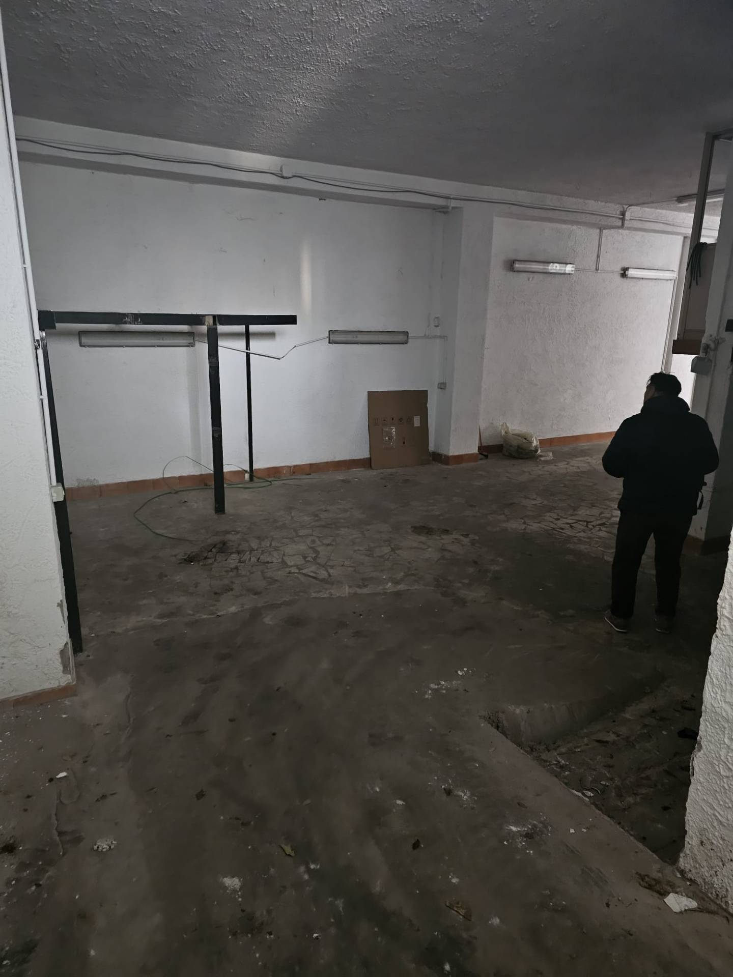 Locale commerciale in affitto a Napoli