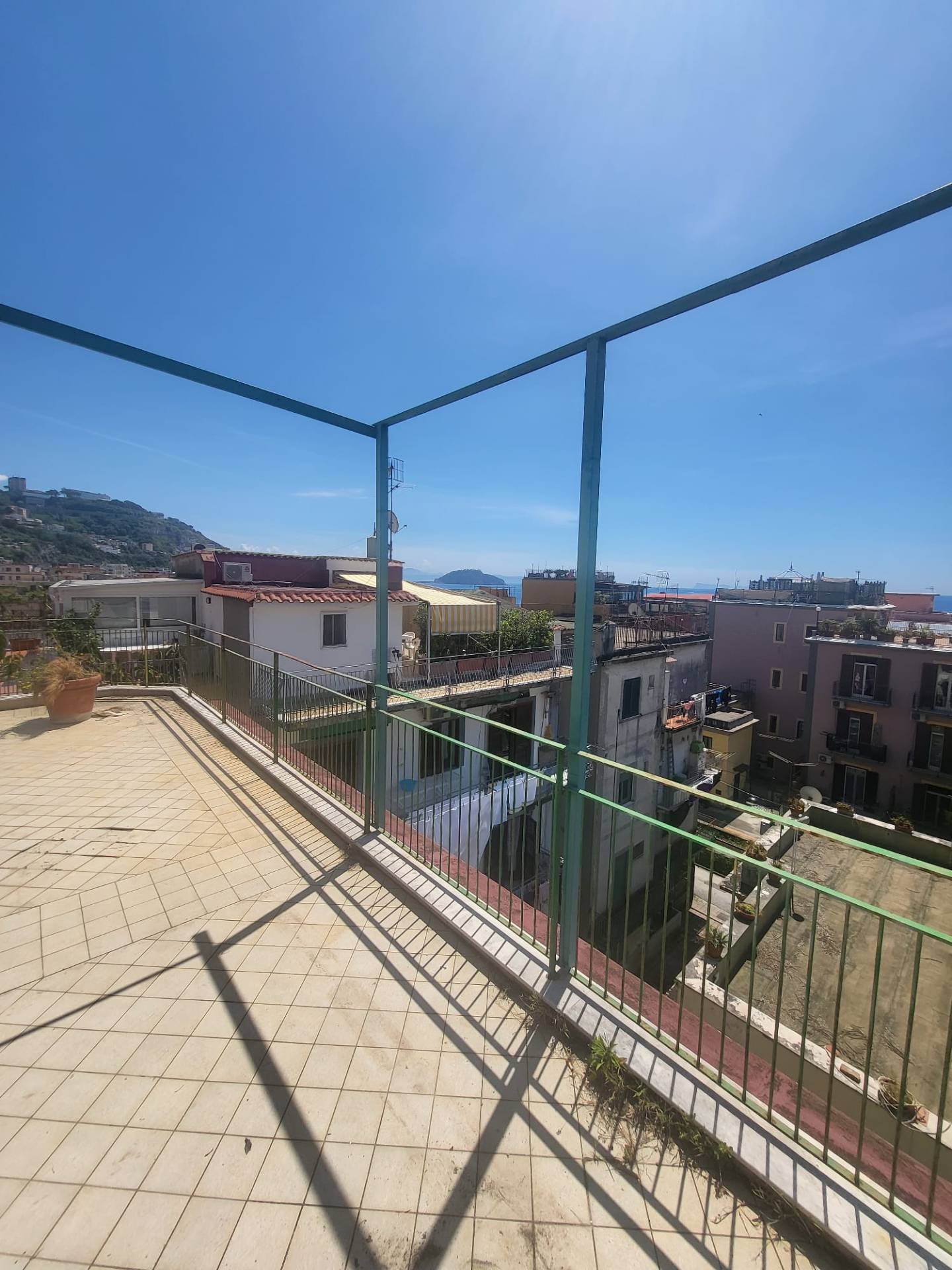 Appartamento in vendita a Pozzuoli