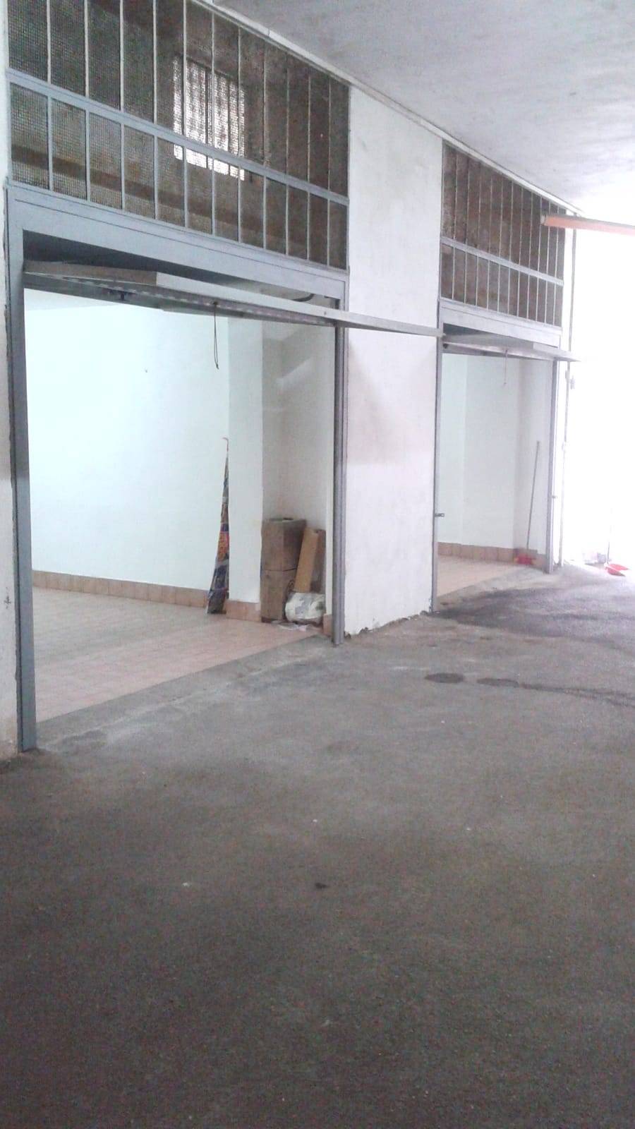 Box o garage in vendita a Giugliano in Campania