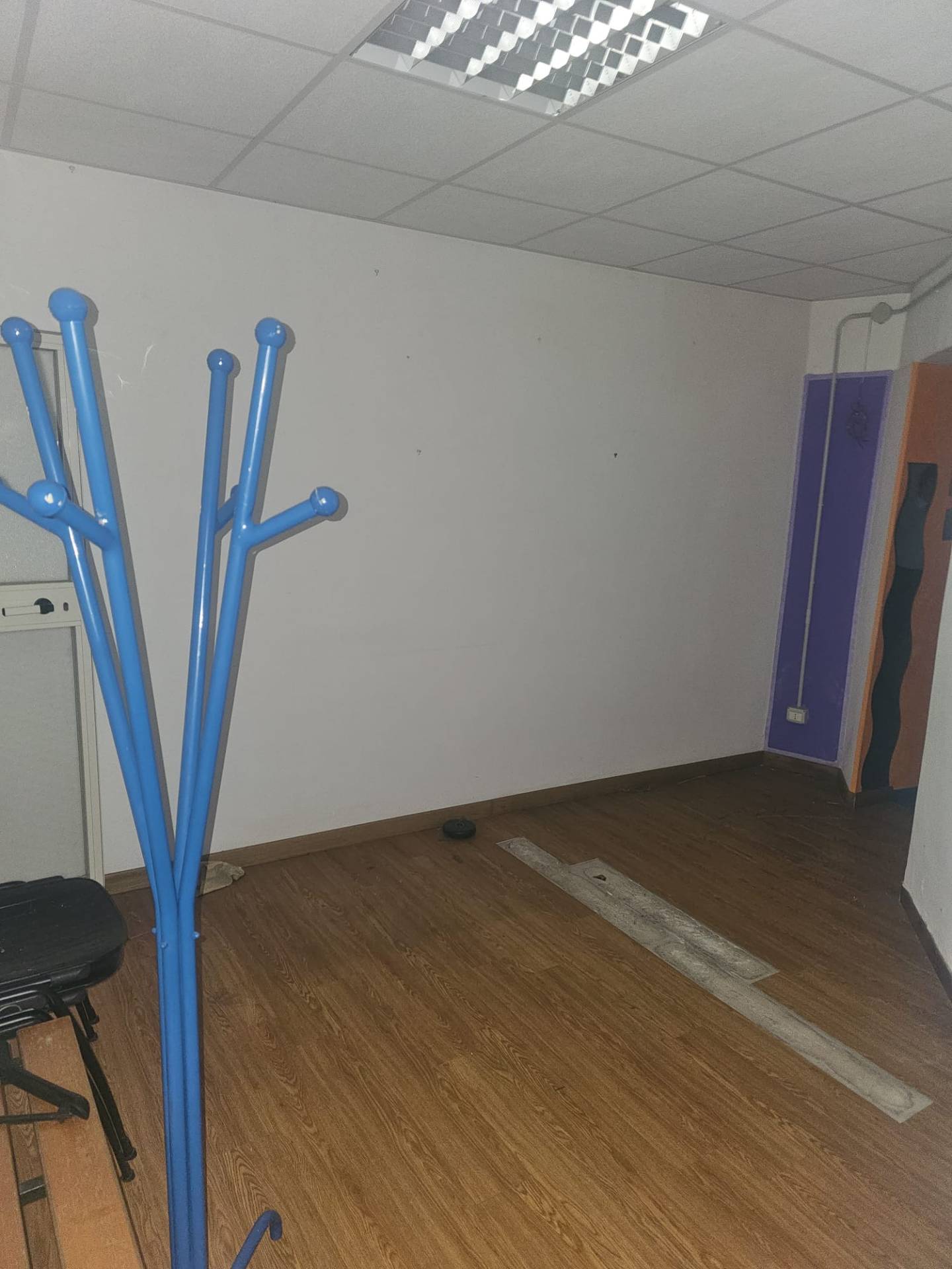 Locale commerciale in vendita a Napoli