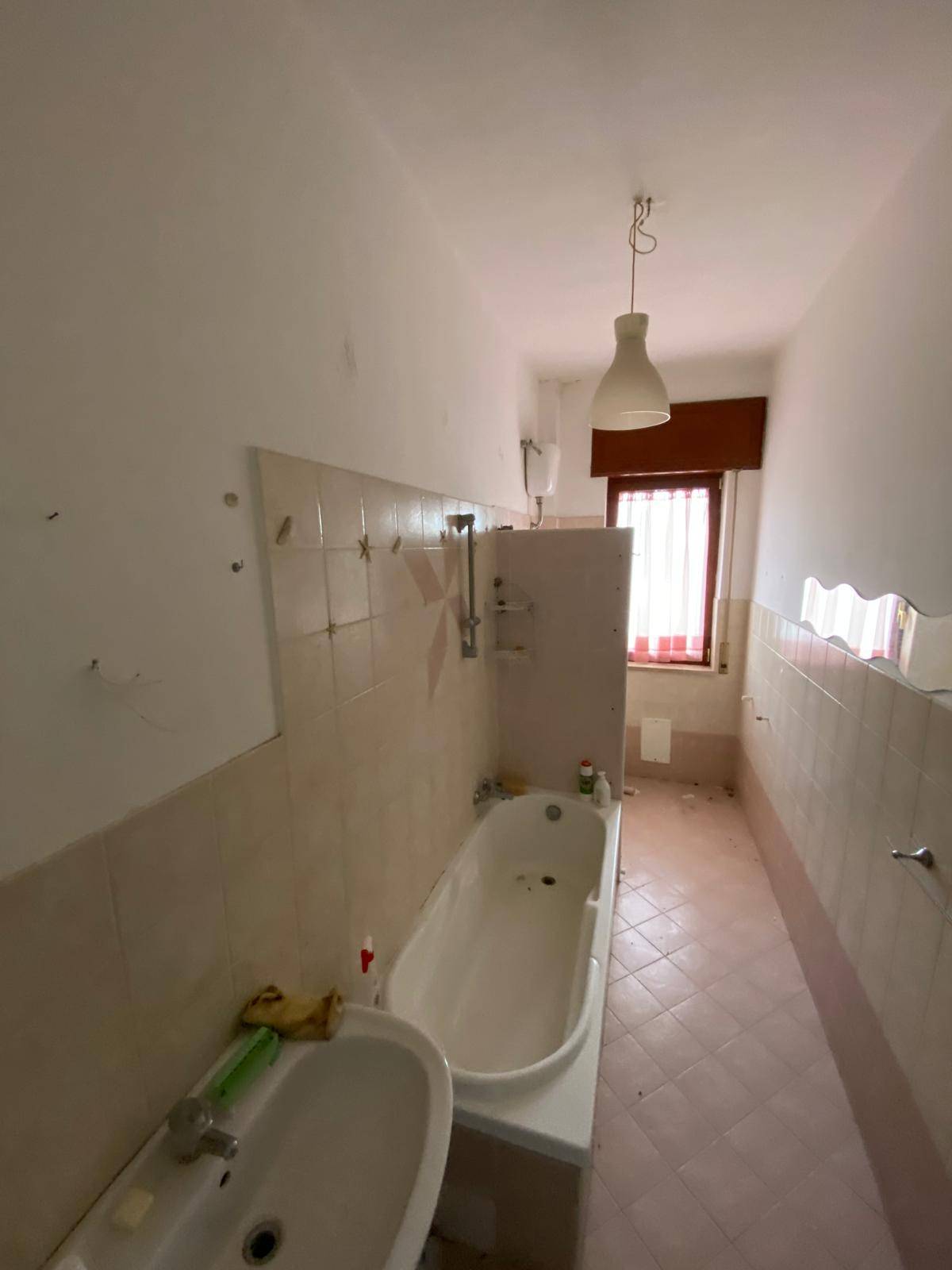 Appartamento in vendita a Napoli, Soccavo