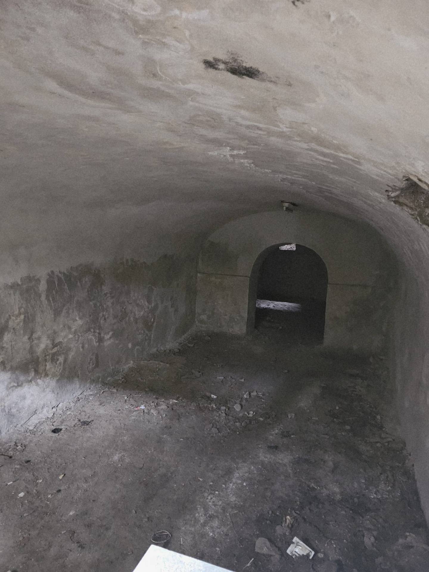 Locale commerciale in vendita a Napoli