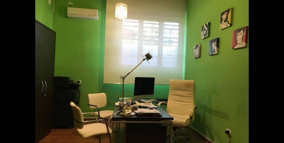 Studio/Ufficio in affitto a Napoli