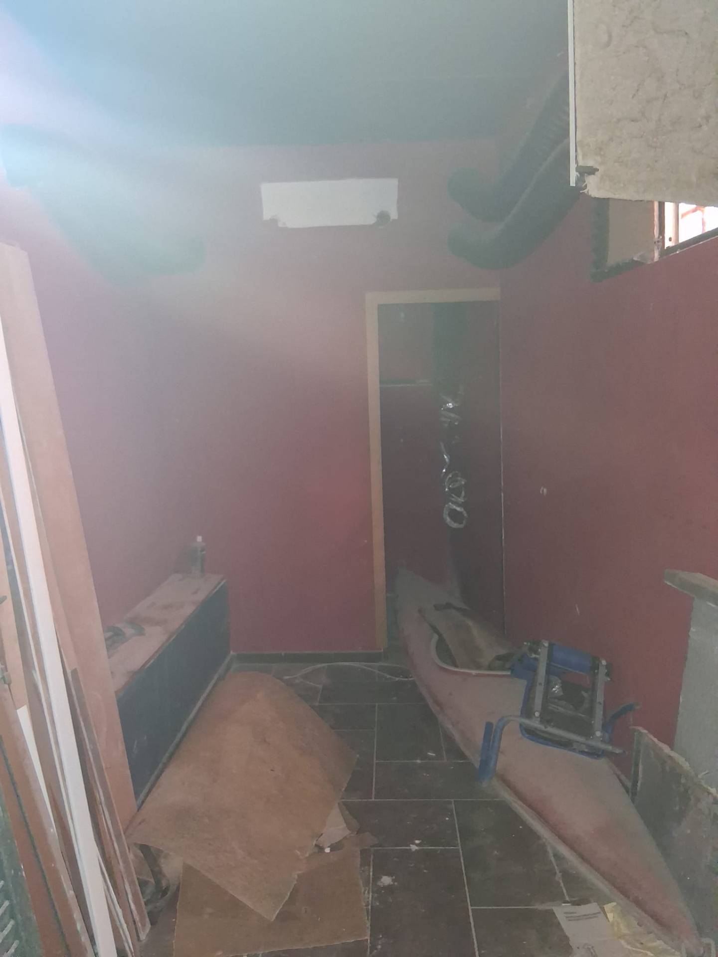 Locale commerciale in vendita a Napoli