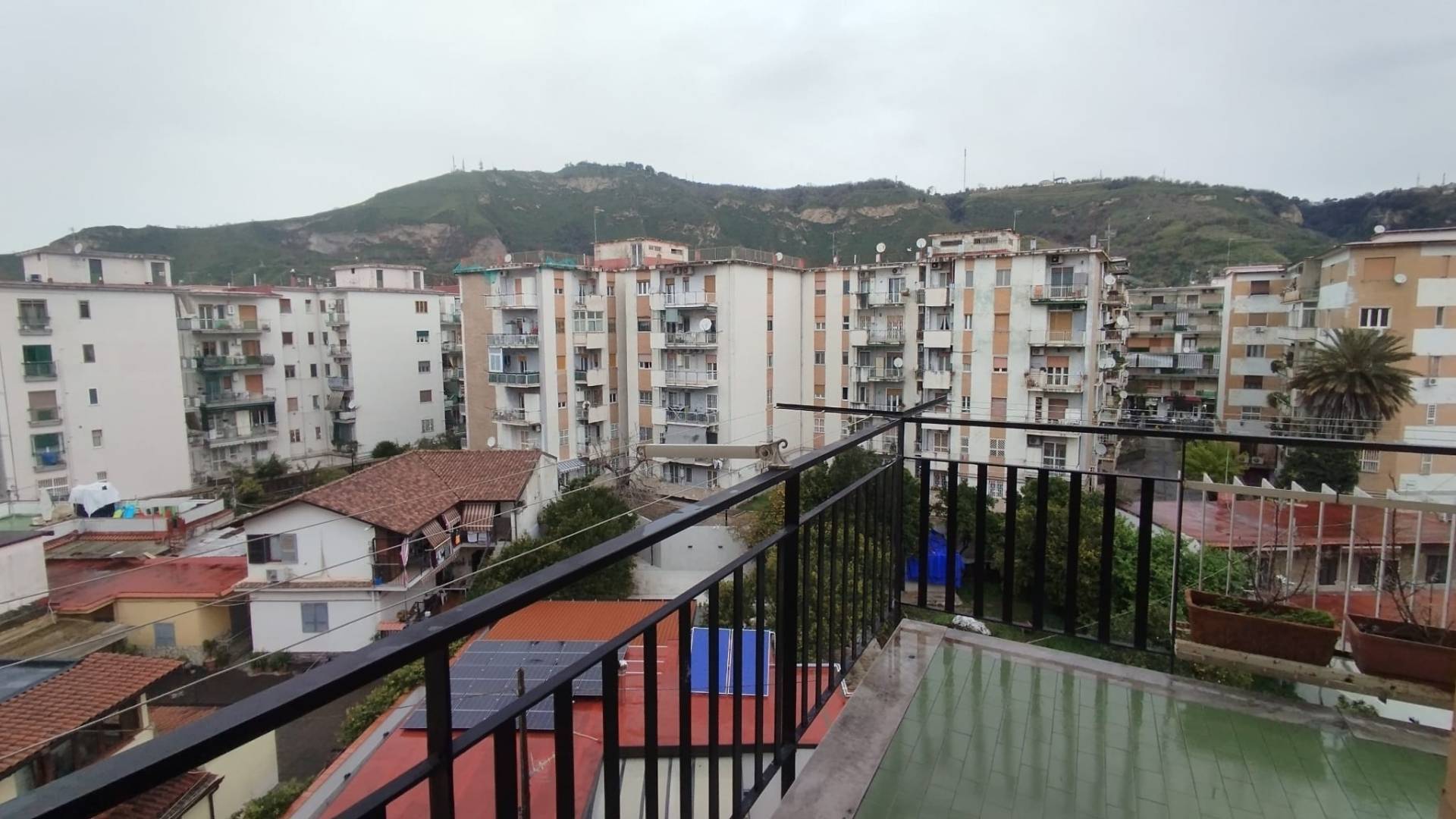 Appartamento in affitto a Napoli