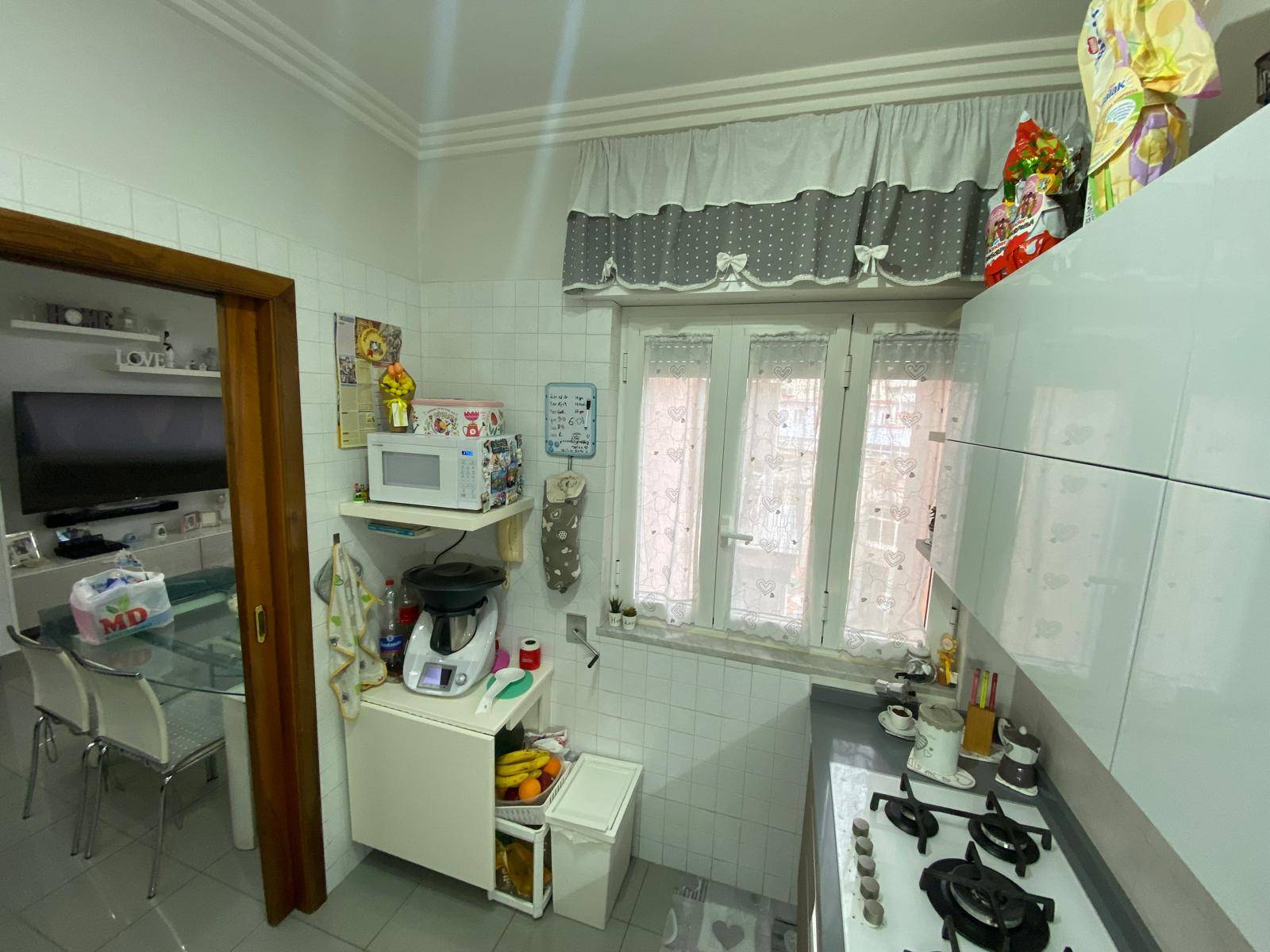 Appartamento in vendita a Napoli