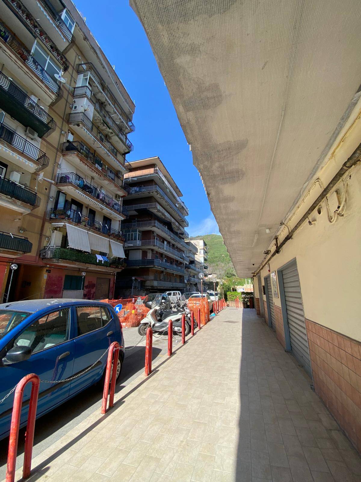 Deposito in affitto a Napoli