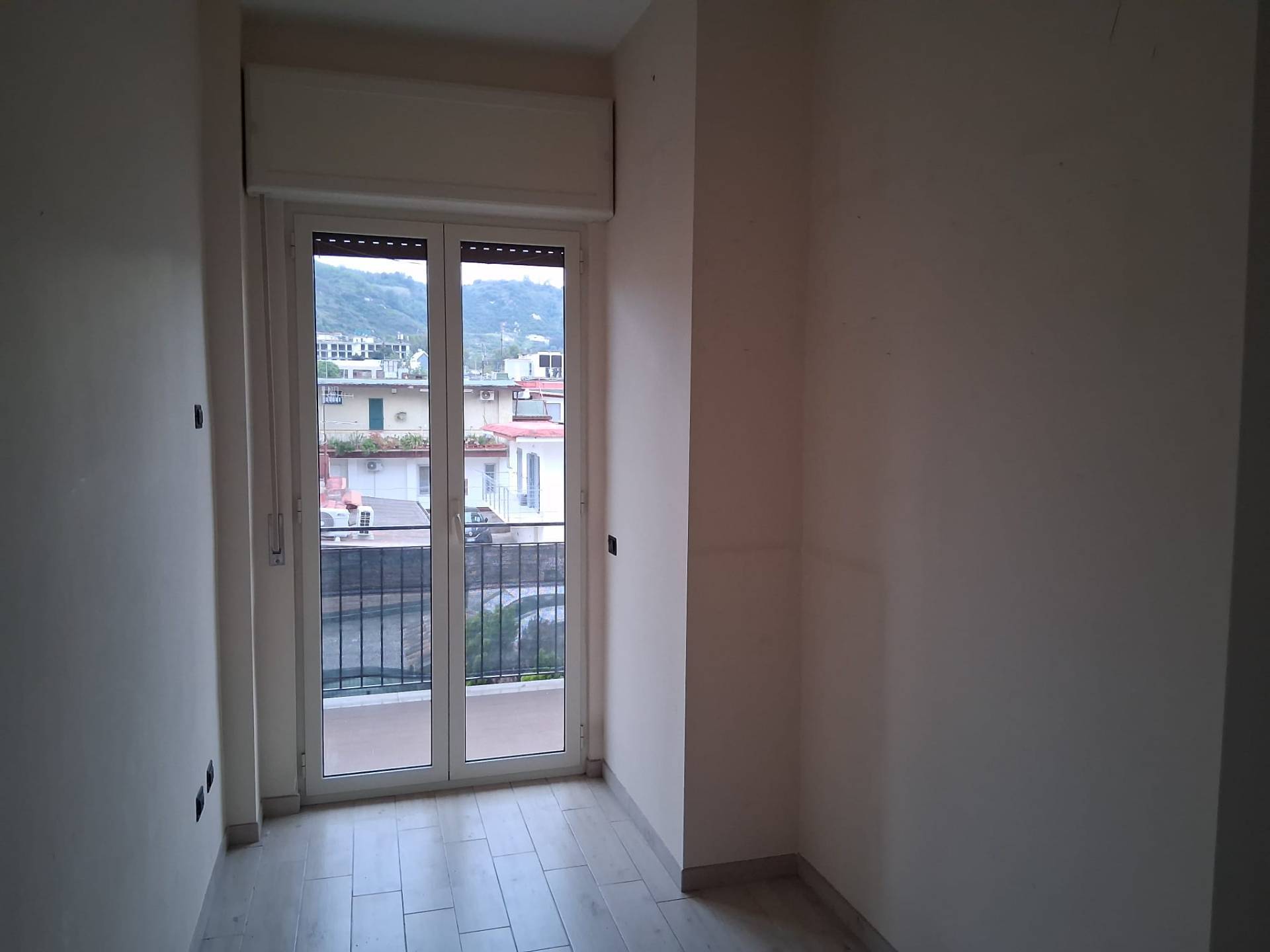 Appartamento in affitto a Napoli