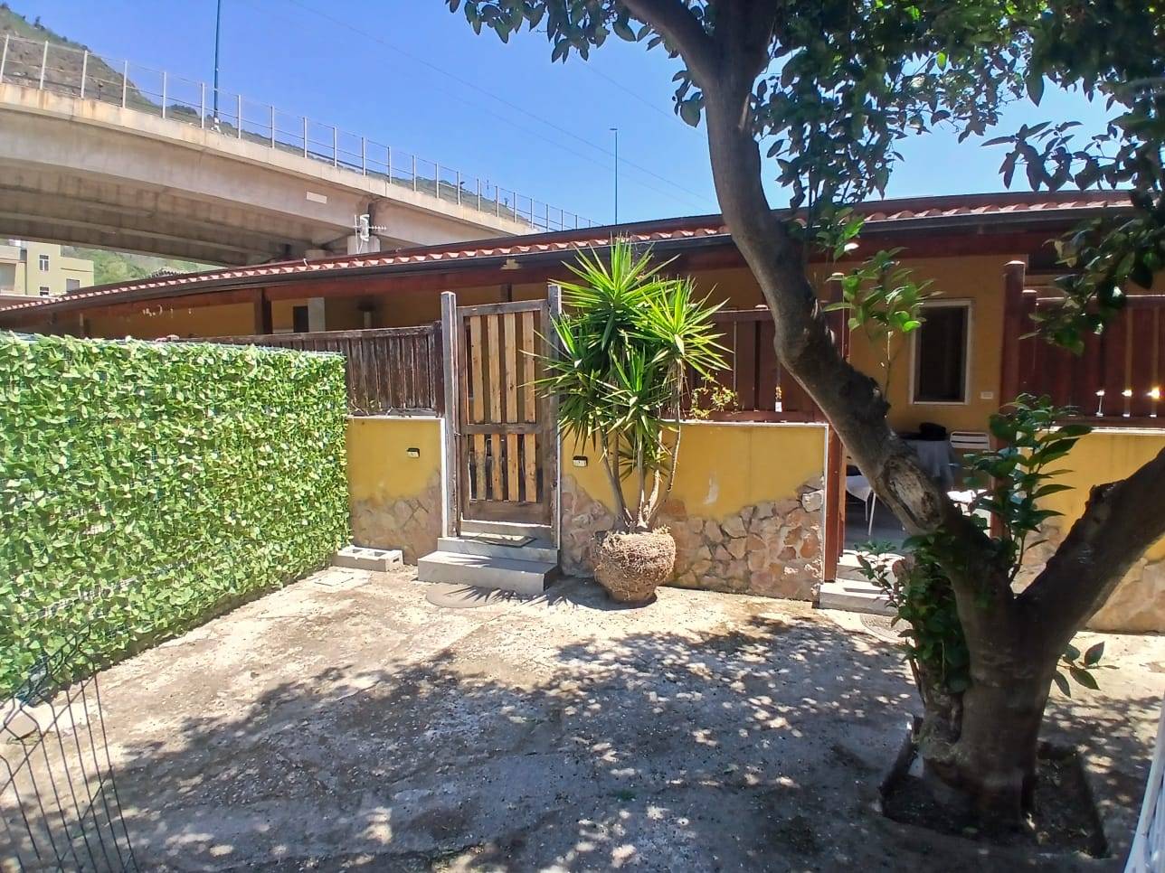 Appartamento in affitto a Napoli