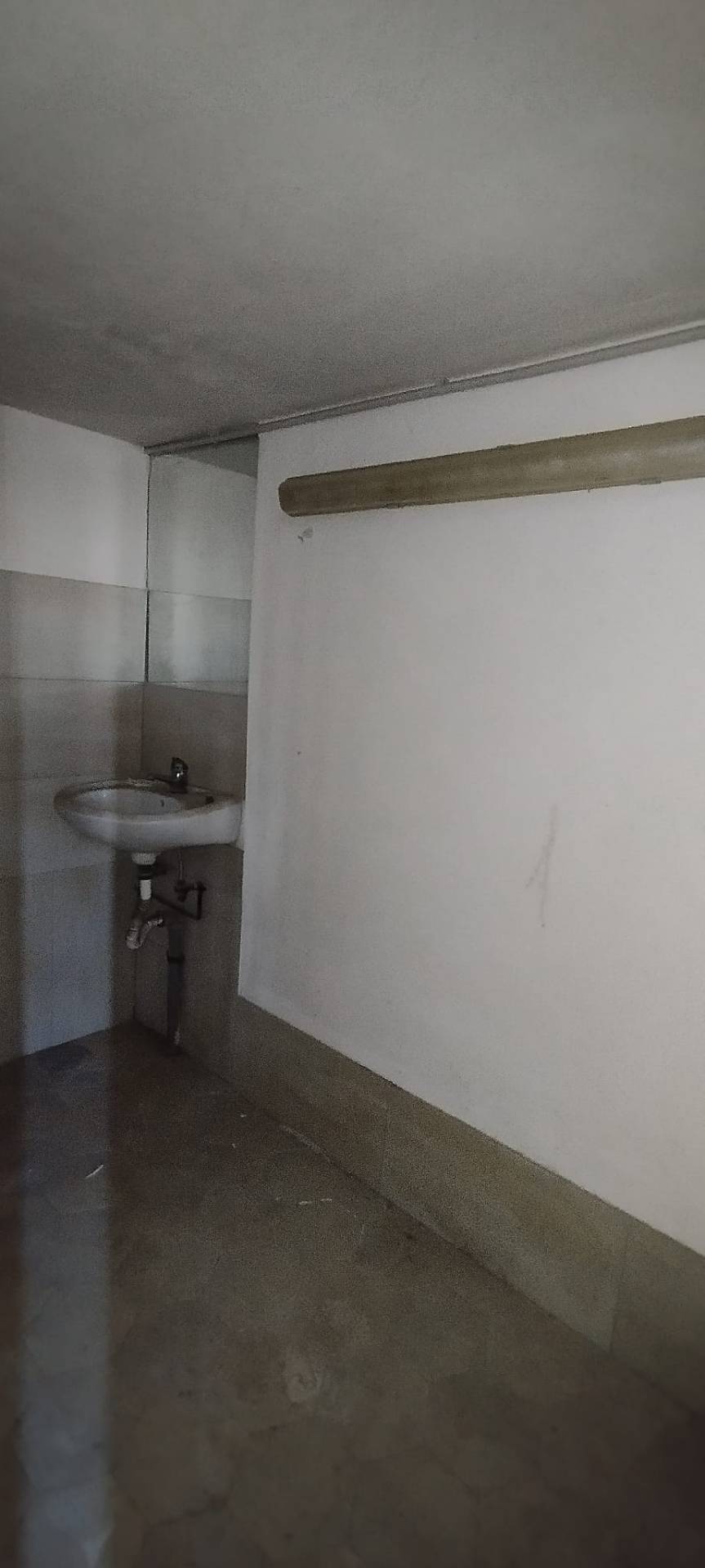 laboratorio in affitto a Napoli