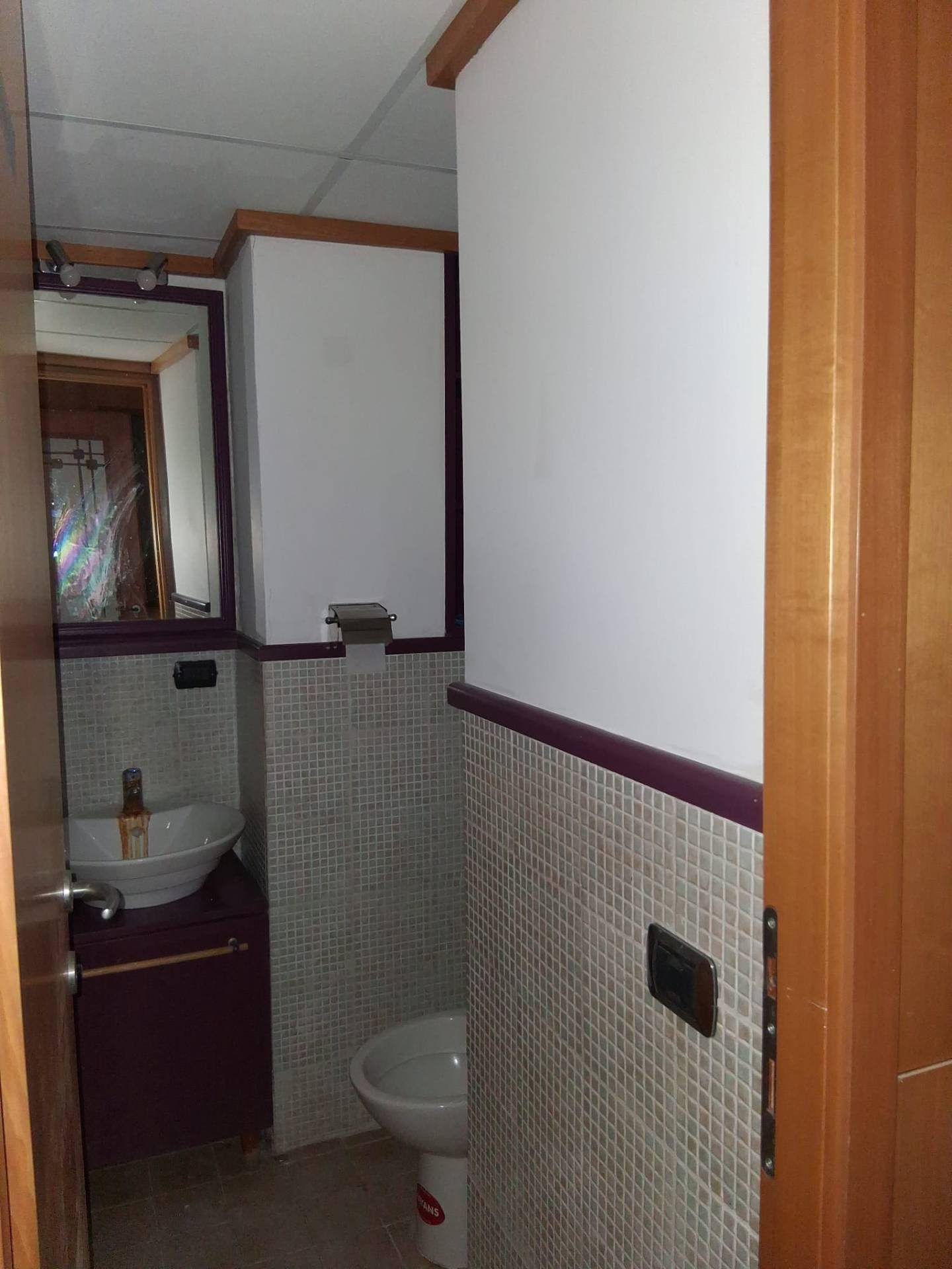 Studio/Ufficio in affitto a Napoli