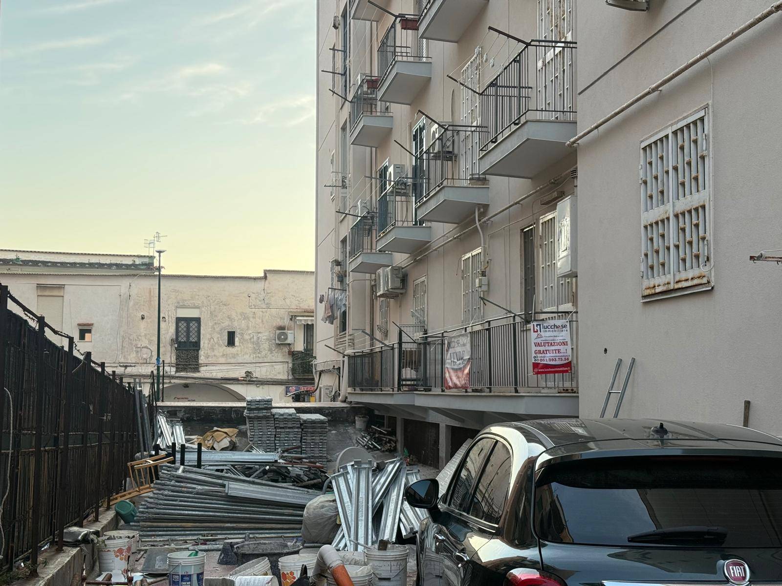 Appartamento in vendita a Napoli