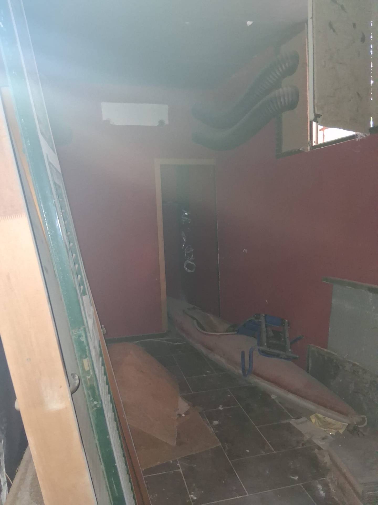 Attivit commerciale in affitto a Napoli, Bagnoli
