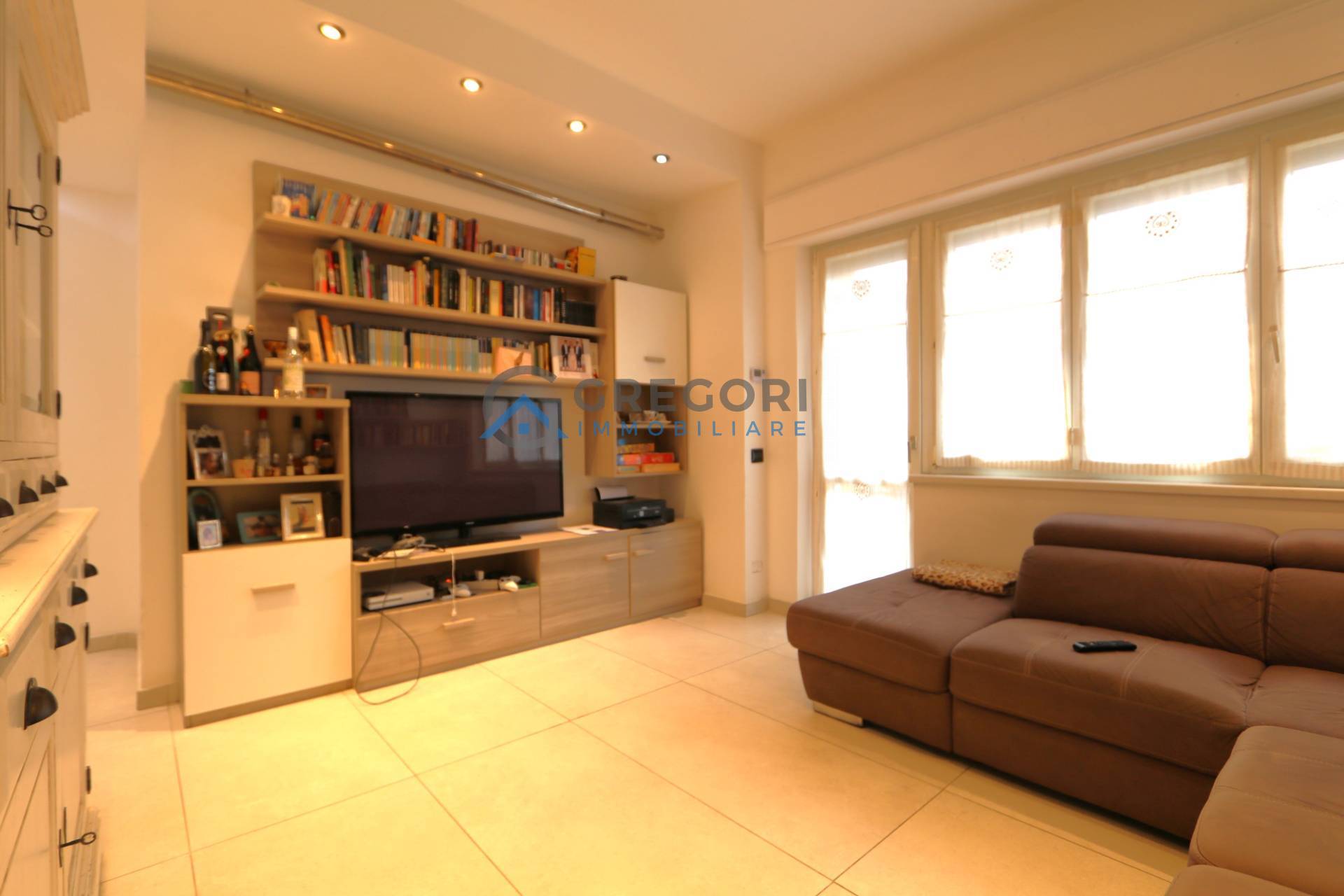 Appartamento in vendita a Ascoli Piceno, Borgo Solest