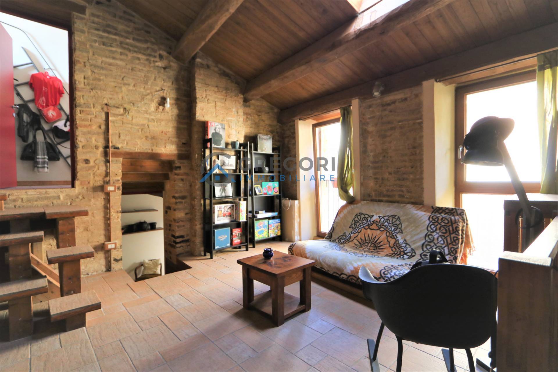 Cielo-terra in vendita a Monsampolo del Tronto