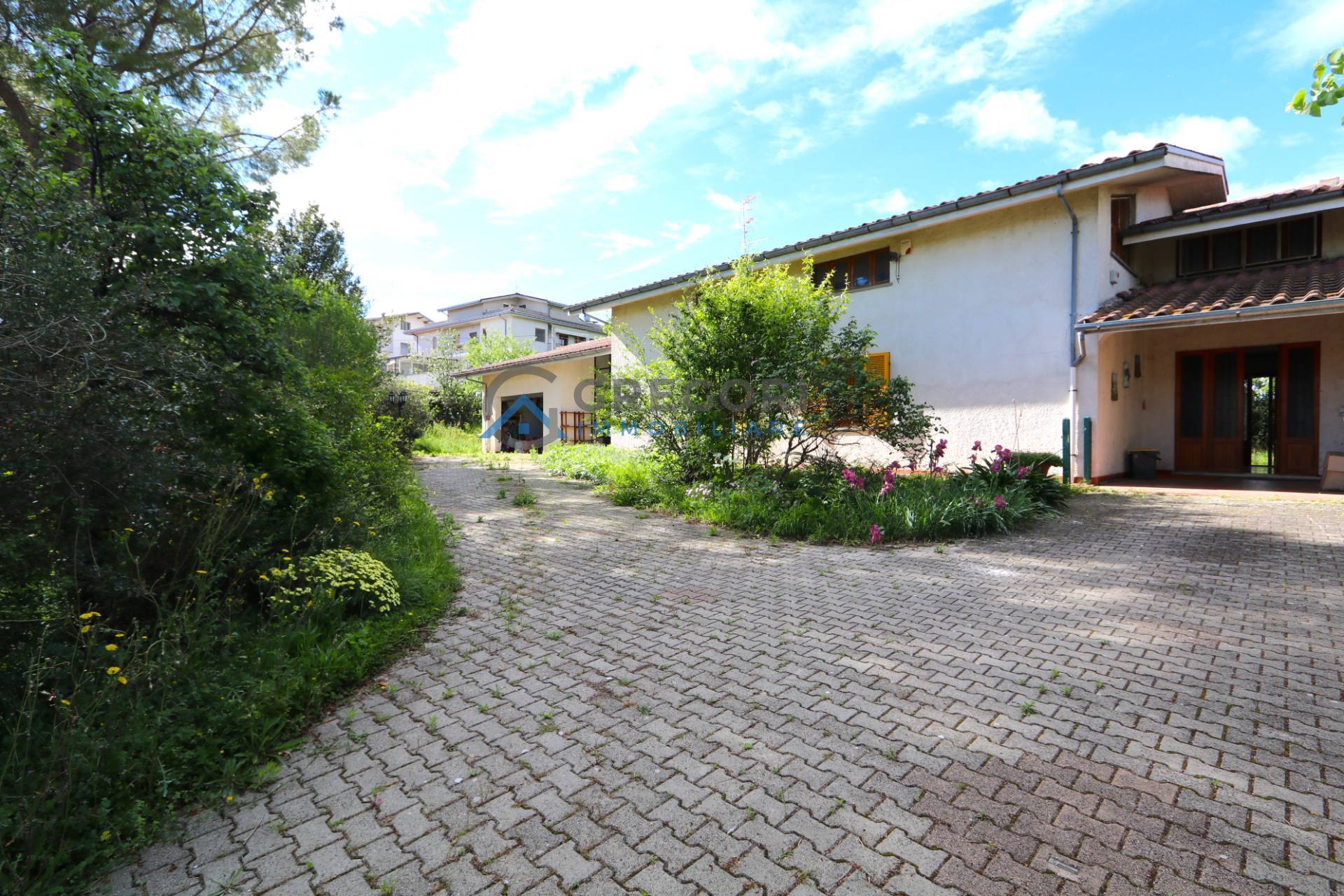 Villa in vendita a Sant'Omero